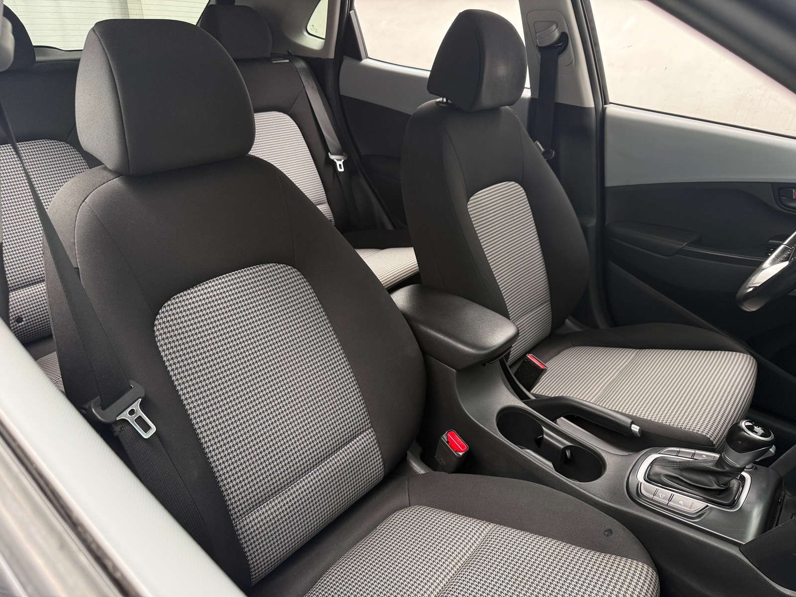 Thumbnail: 2021 Hyundai Kona - 2