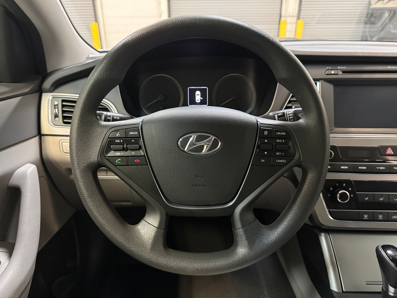 Thumbnail: 2017 Hyundai Sonata - 5