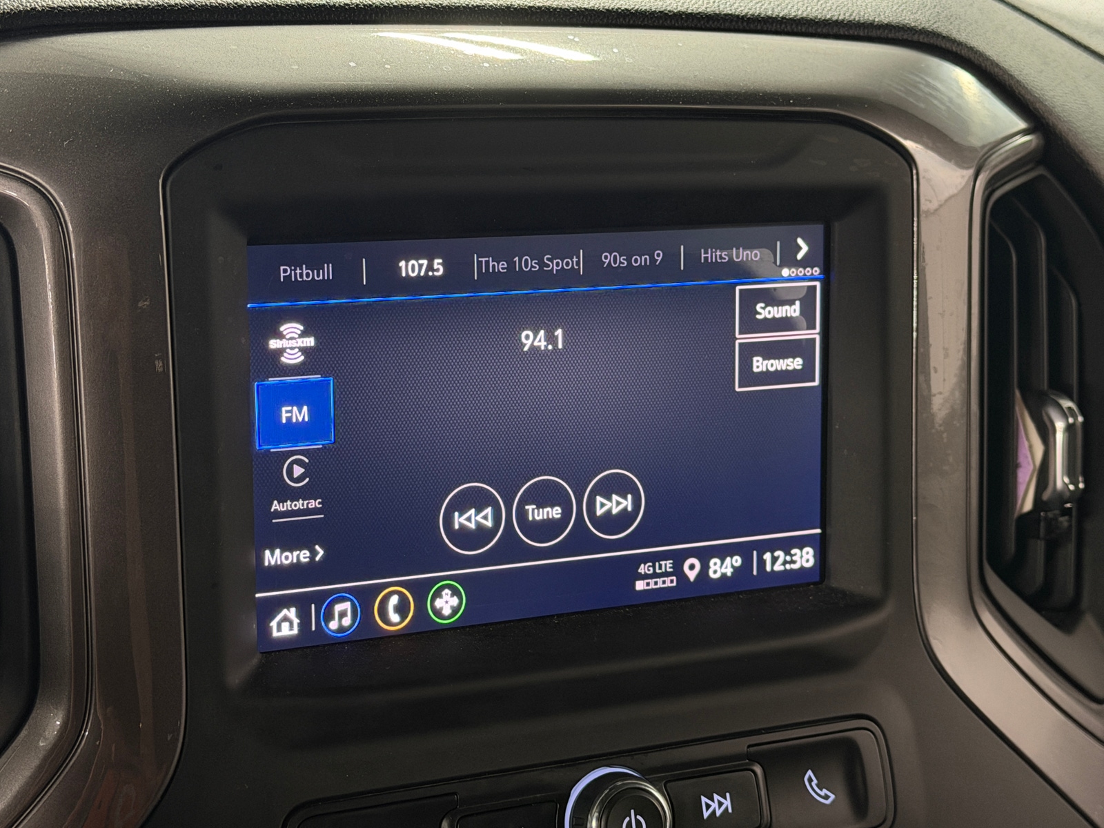 Thumbnail: 2023 Chevrolet Silverado 1500 - 4