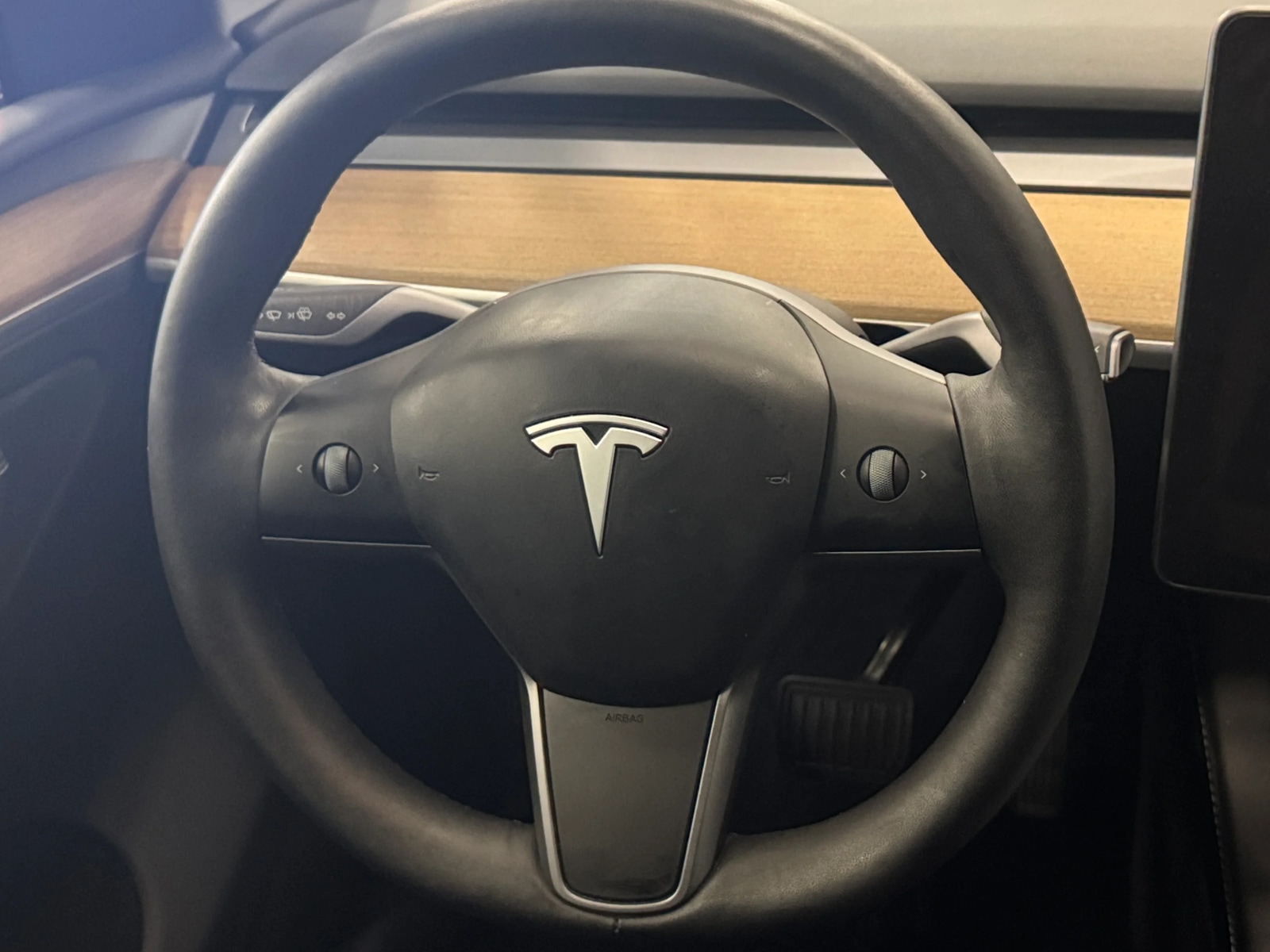 Thumbnail: 2024 Tesla Model Y - 4