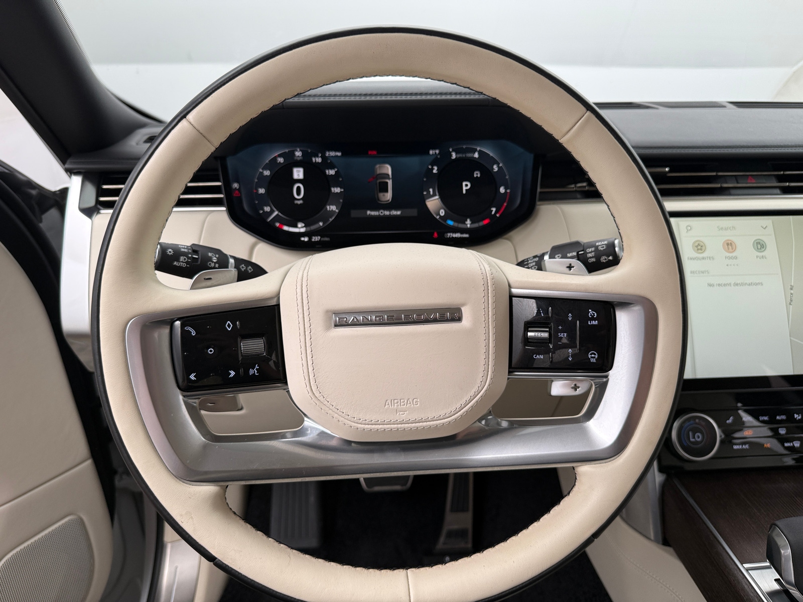 Thumbnail: 2023 Land Rover Range Rover - 4