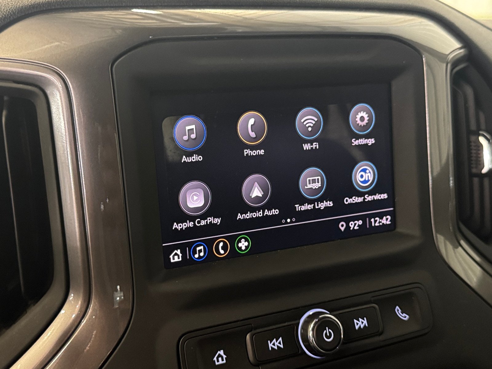 Thumbnail: 2025 Chevrolet Silverado 1500 - 4