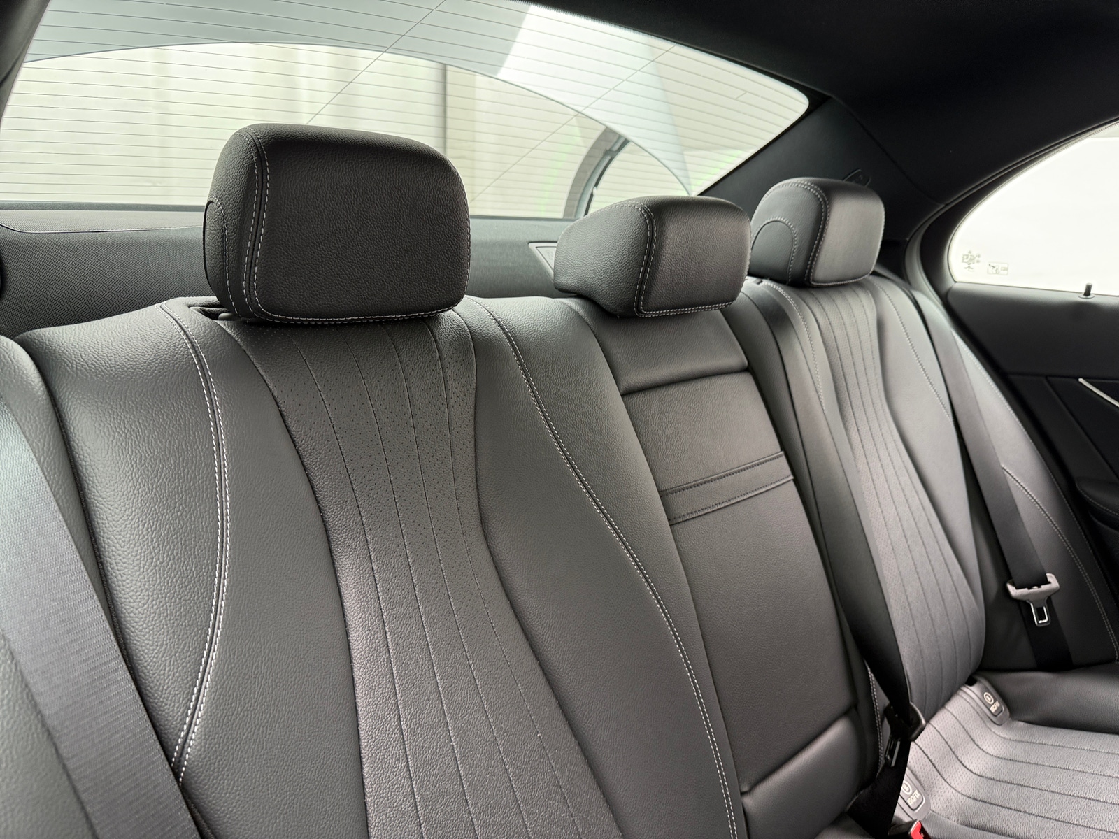 Thumbnail: 2019 Mercedes-Benz E-Class - 5