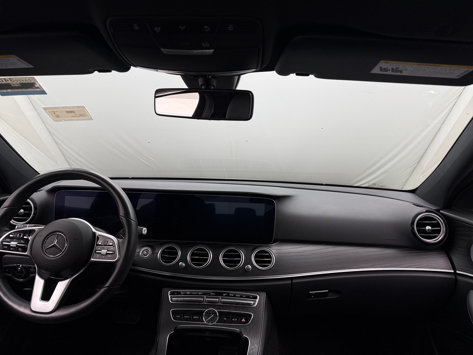 Thumbnail: 2019 Mercedes-Benz E-Class - 2