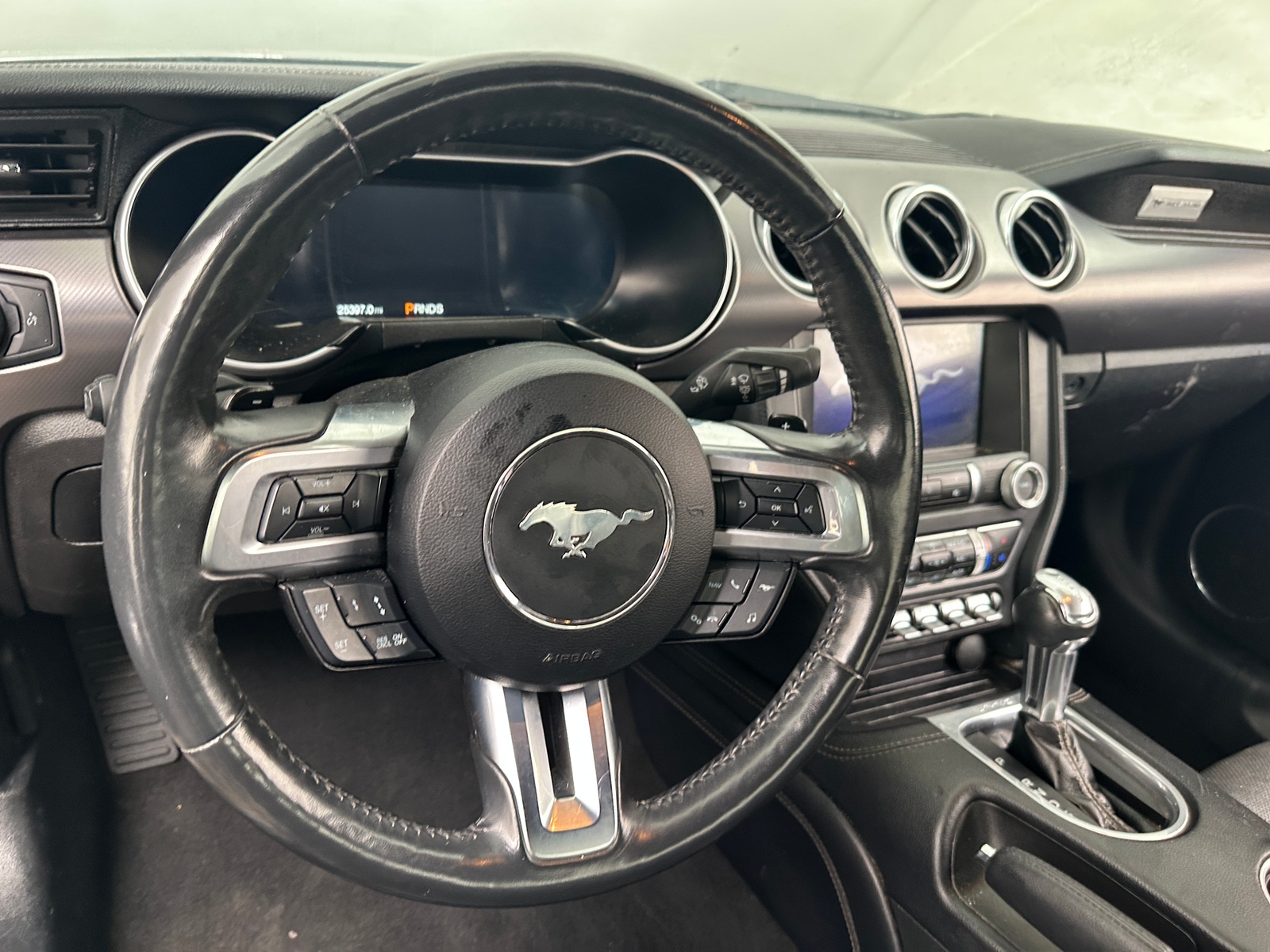 Thumbnail: 2022 Ford Mustang - 3