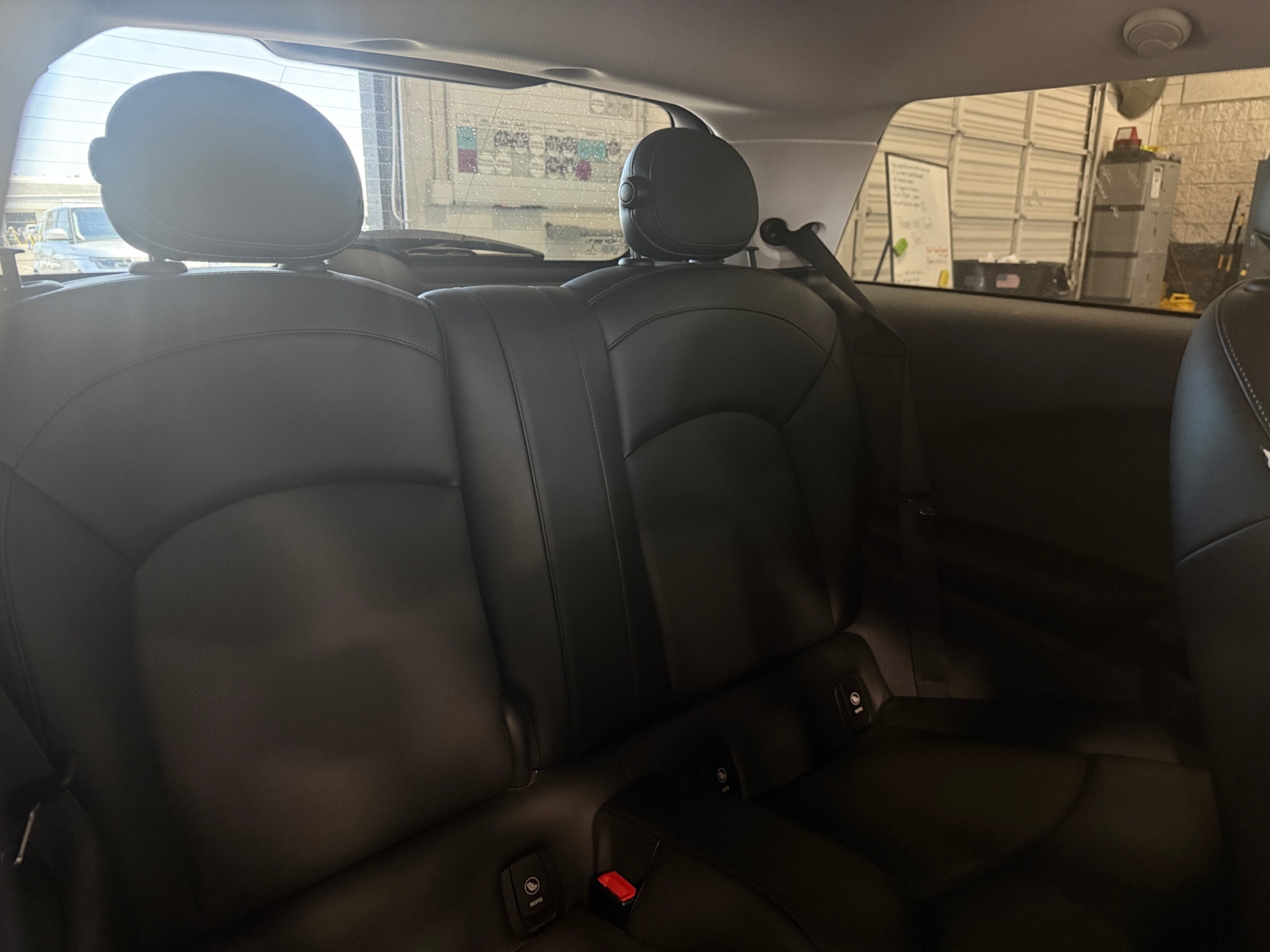 Thumbnail: 2015 MINI Cooper Hardtop - 5