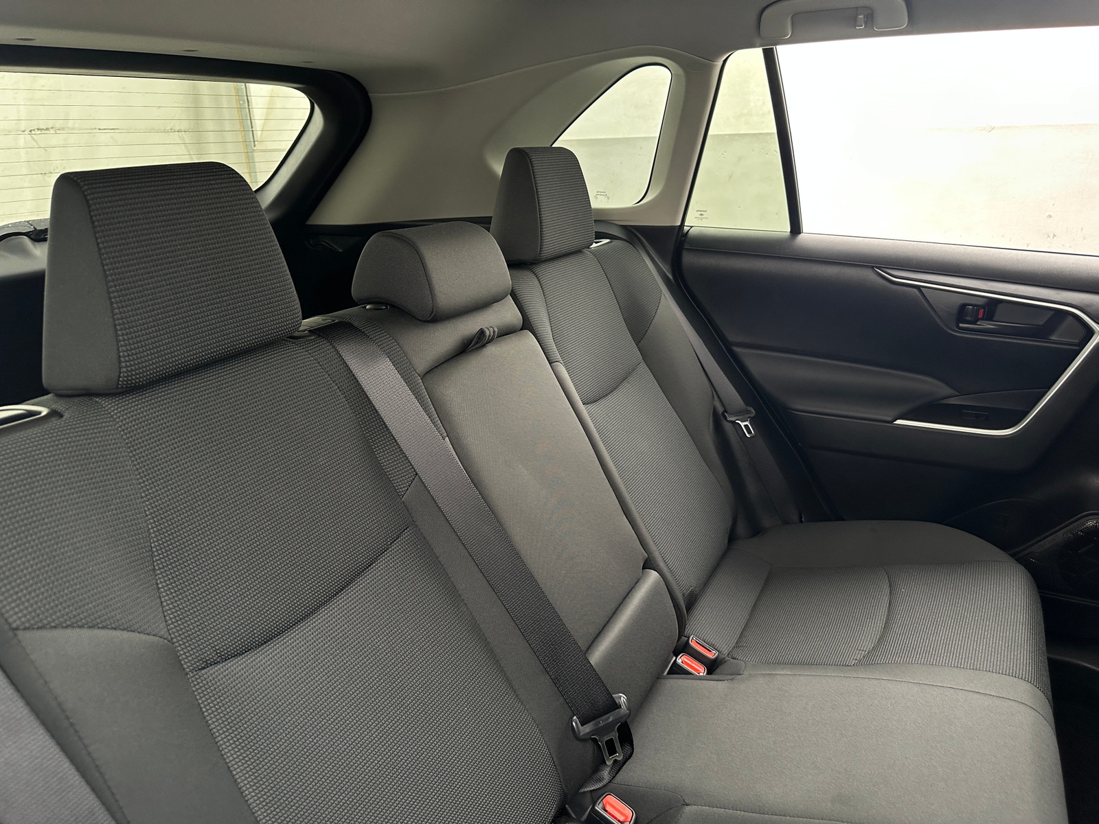 Thumbnail: 2025 Toyota RAV4 - 6