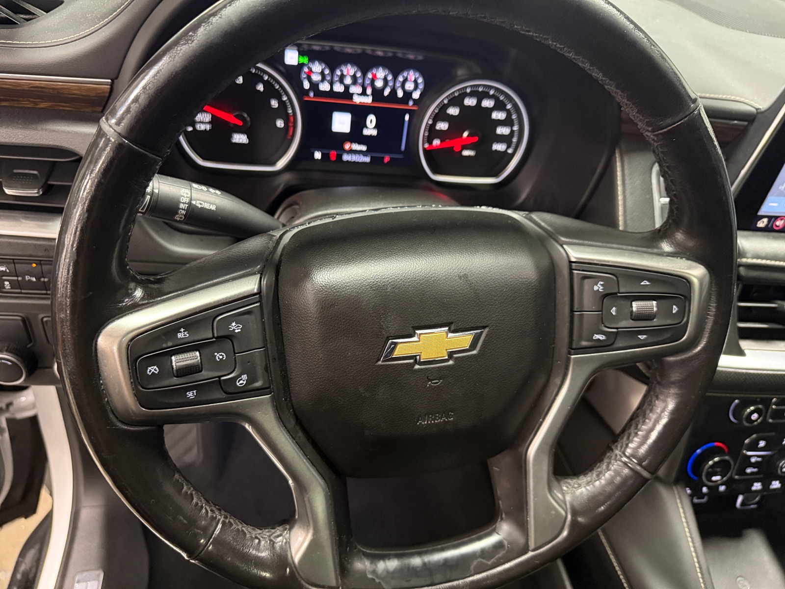 Thumbnail: 2021 Chevrolet Tahoe - 4