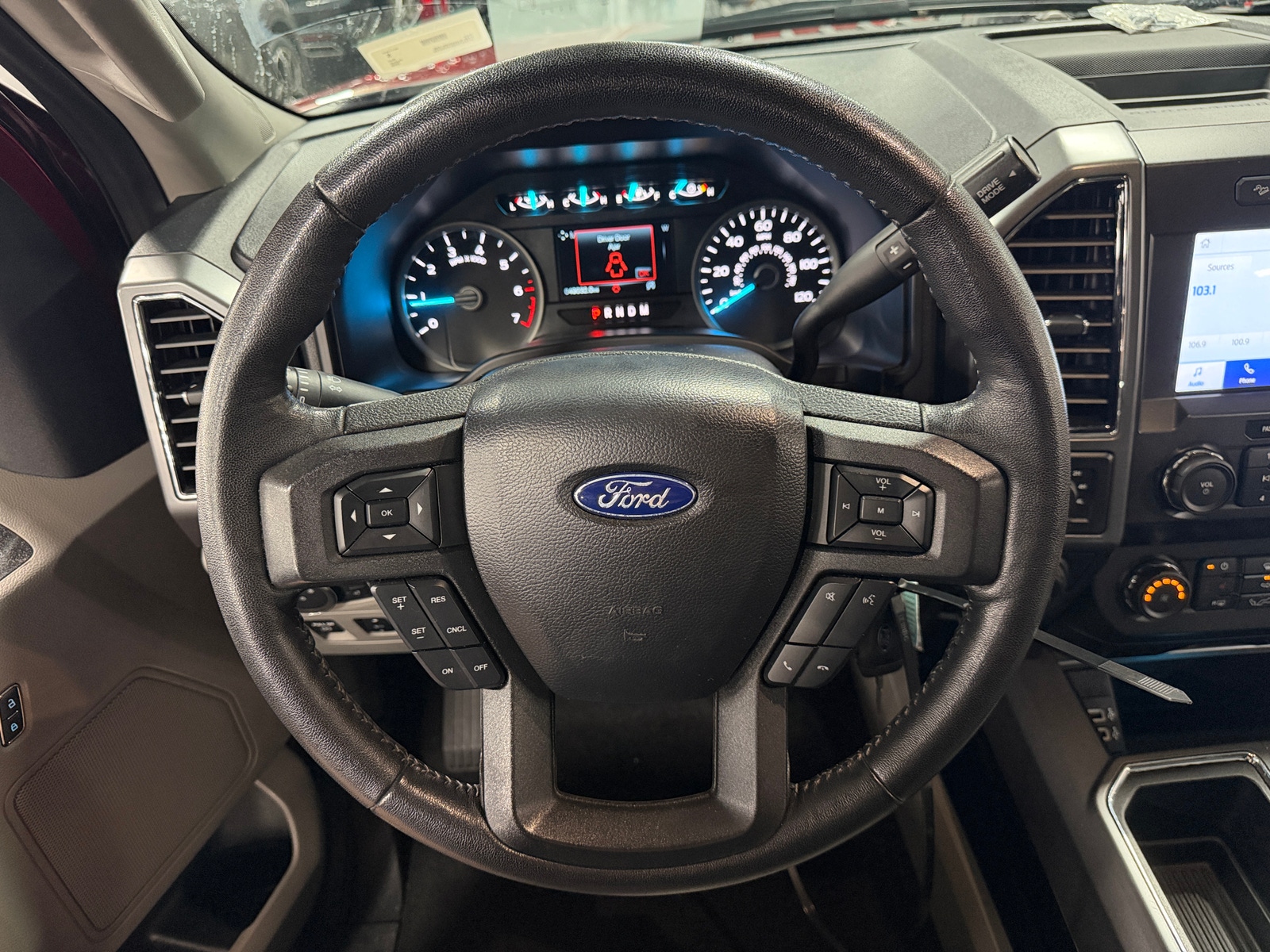 Thumbnail: 2020 Ford Econoline - 5