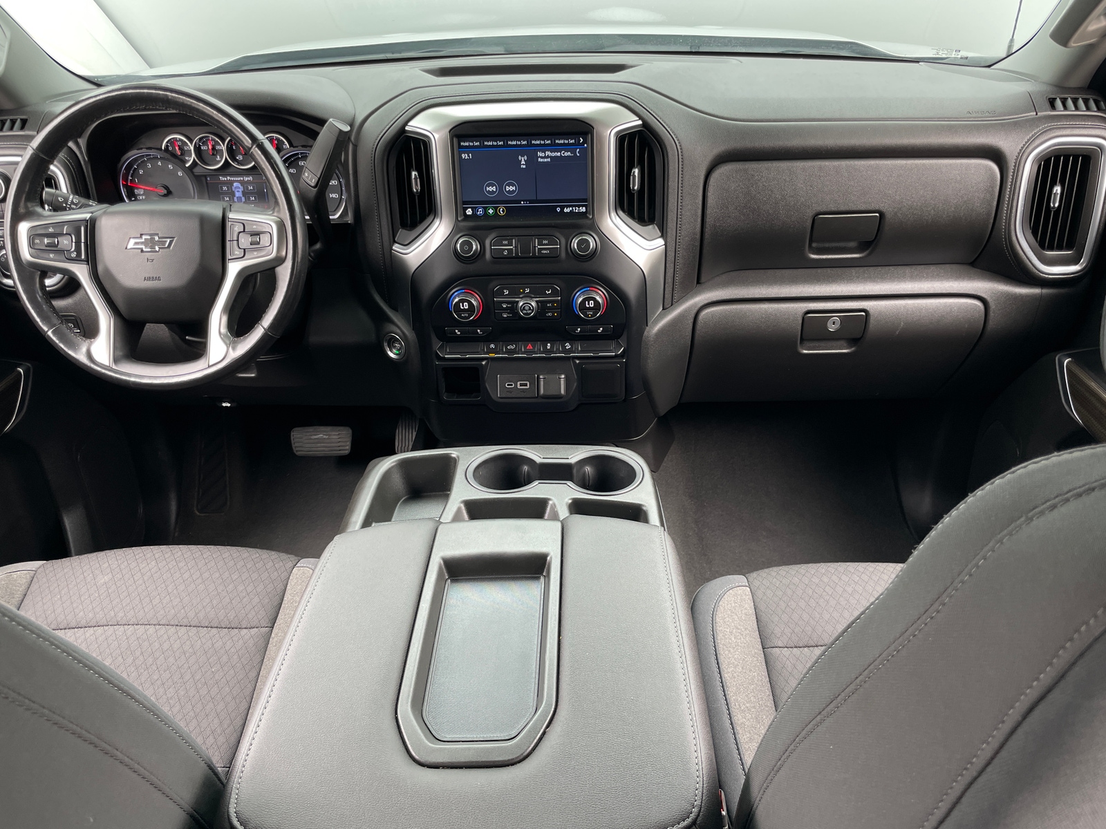 Thumbnail: 2019 Chevrolet Silverado 1500 - 3