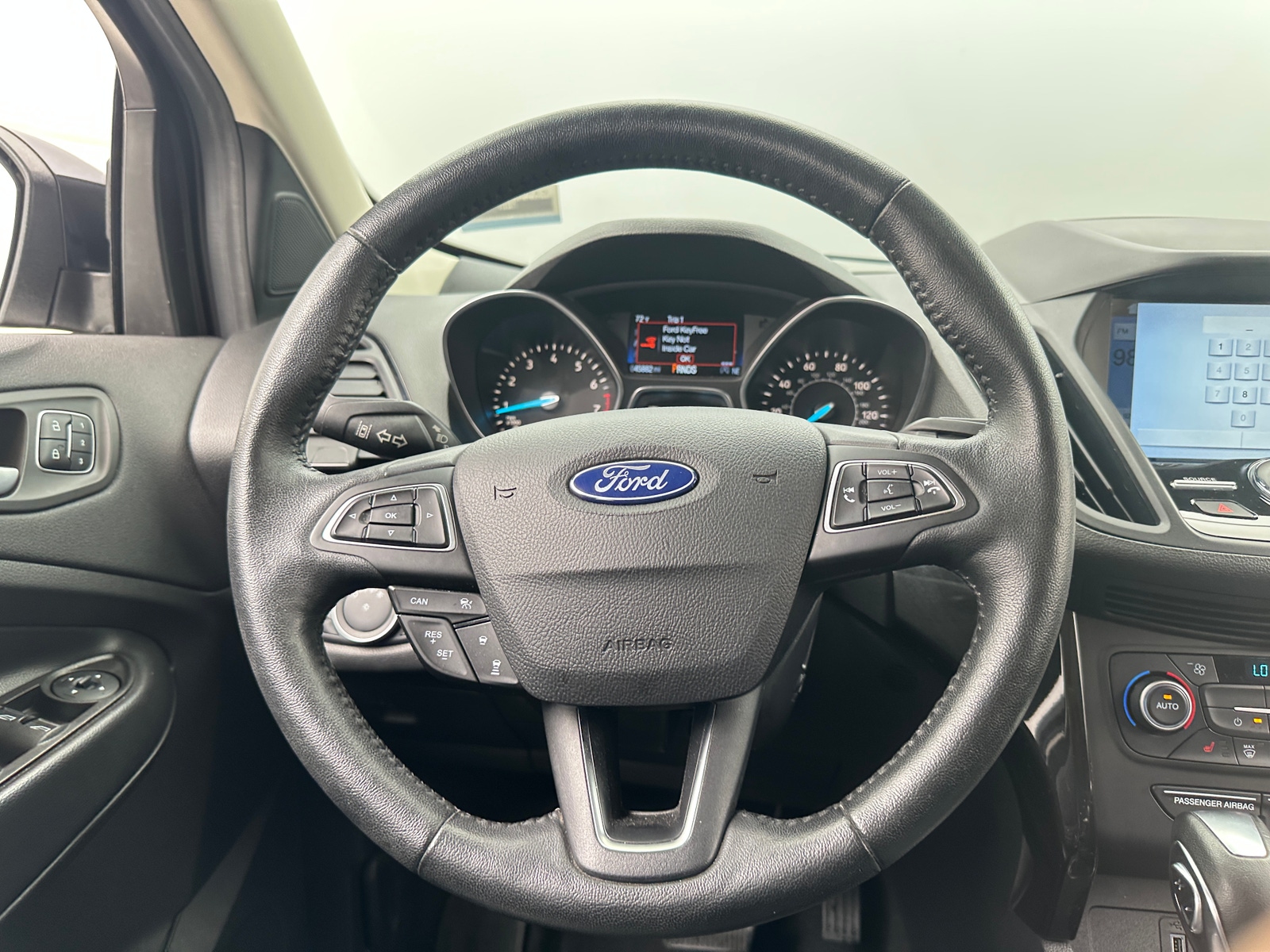 Thumbnail: 2019 Ford Escape - 4