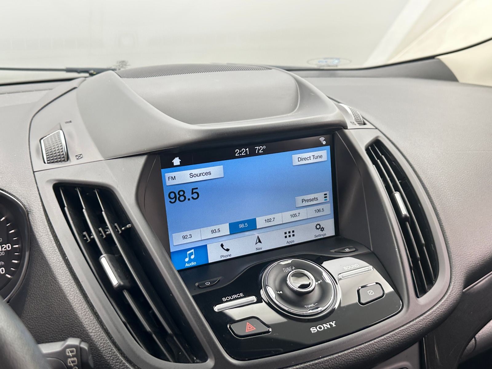 Thumbnail: 2019 Ford Escape - 3