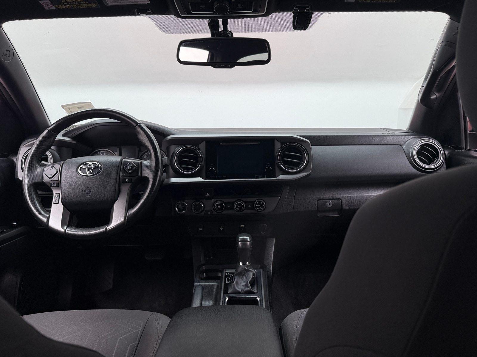 Thumbnail: 2017 Toyota Tacoma - 3