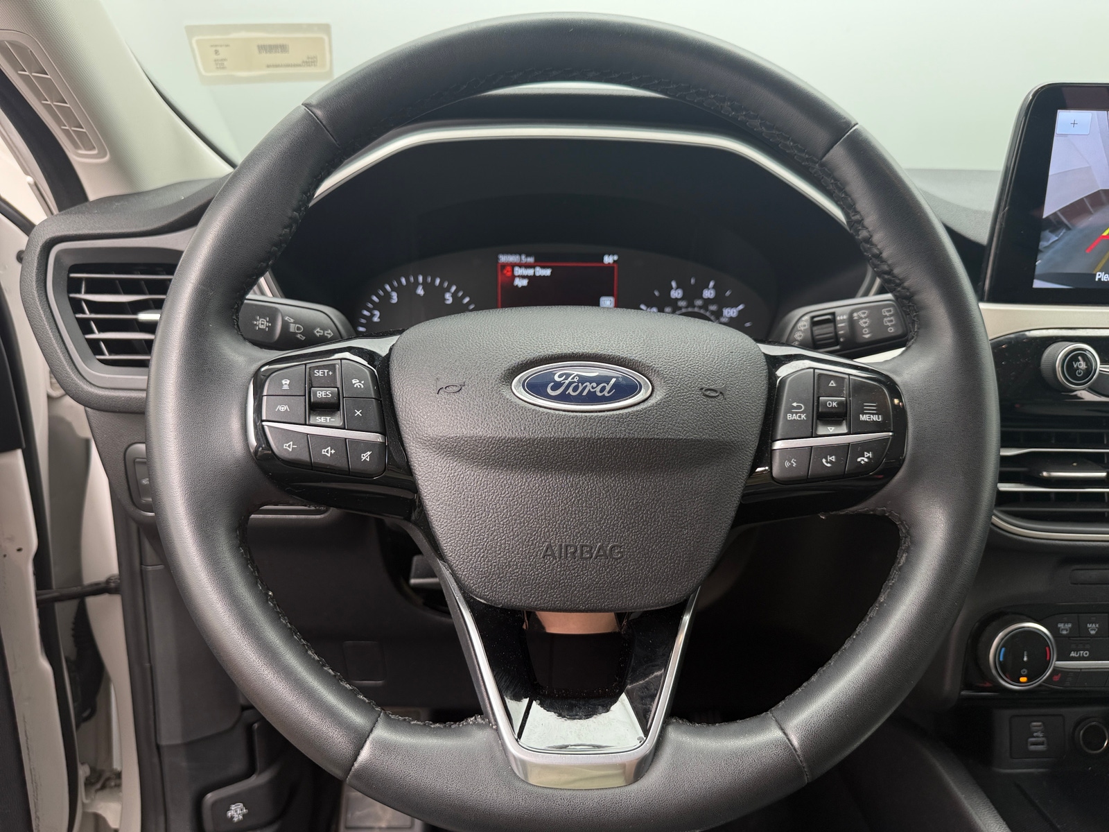 Thumbnail: 2022 Ford Escape - 5