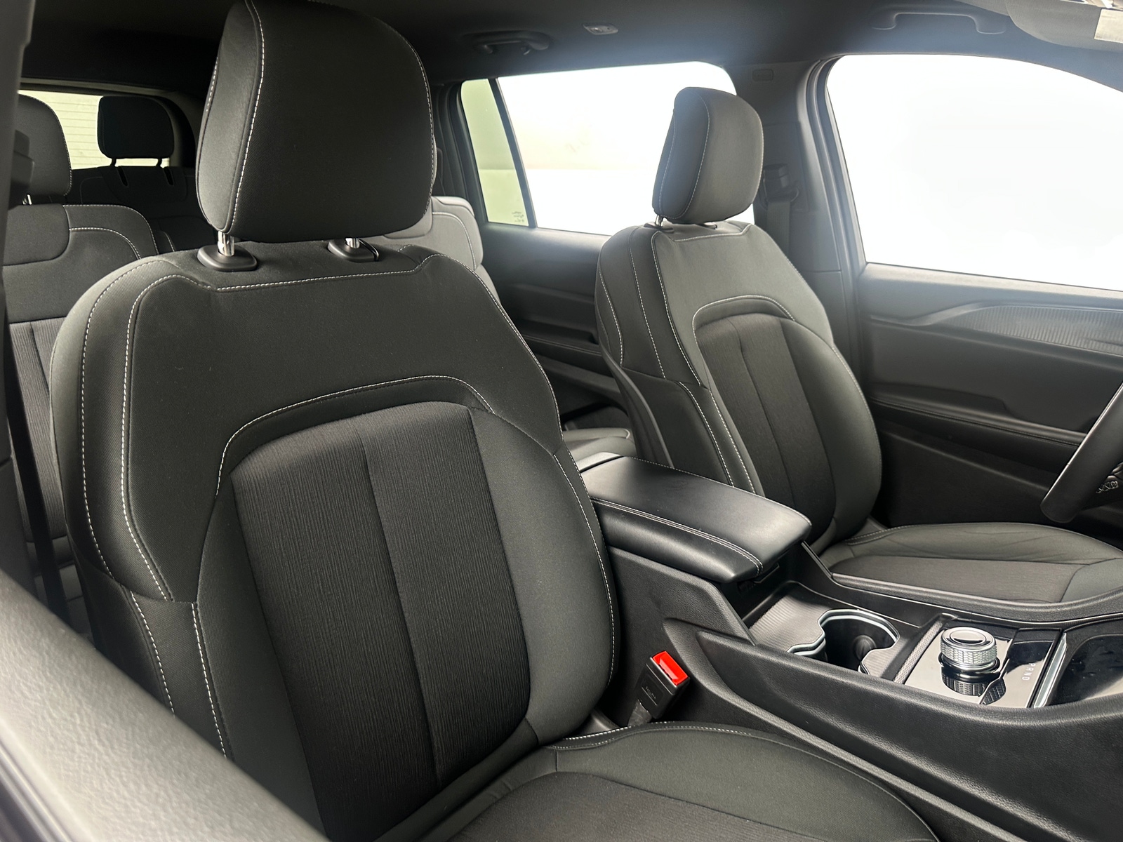 Thumbnail: 2025 Jeep Grand Cherokee L - 2