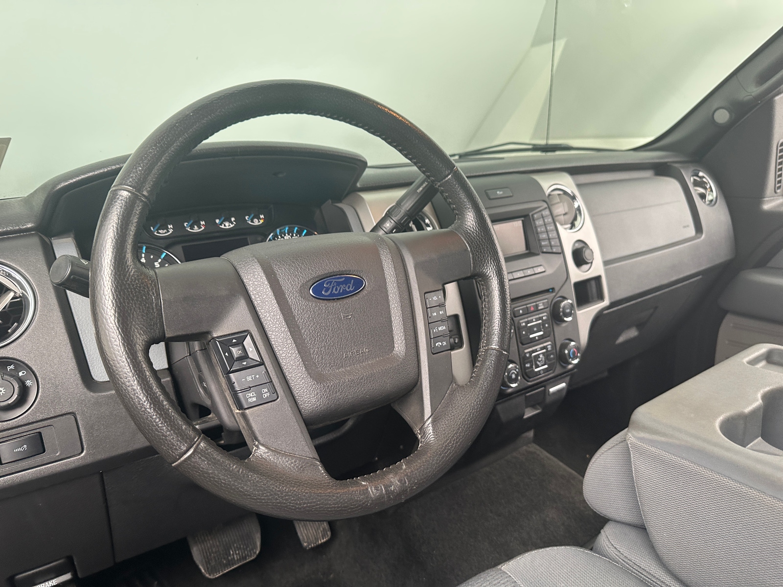 Thumbnail: 2014 Ford Econoline - 5