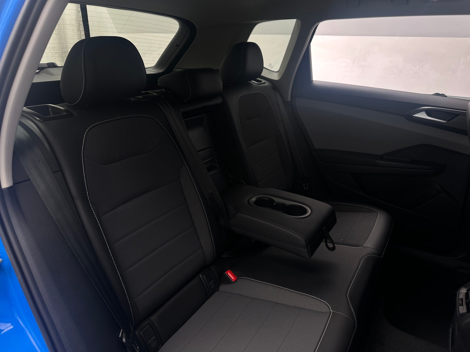 Thumbnail: 2023 Volkswagen Taos - 5