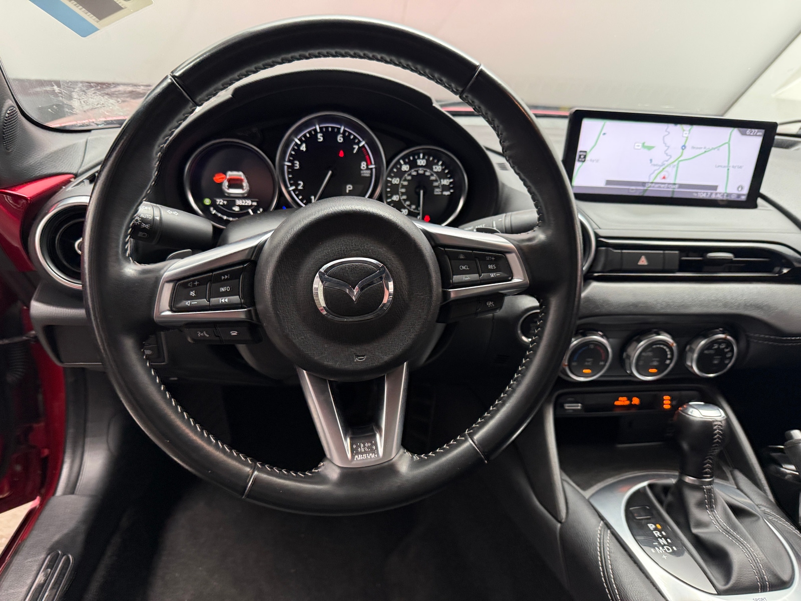Thumbnail: 2024 Mazda MX-5 Miata - 4