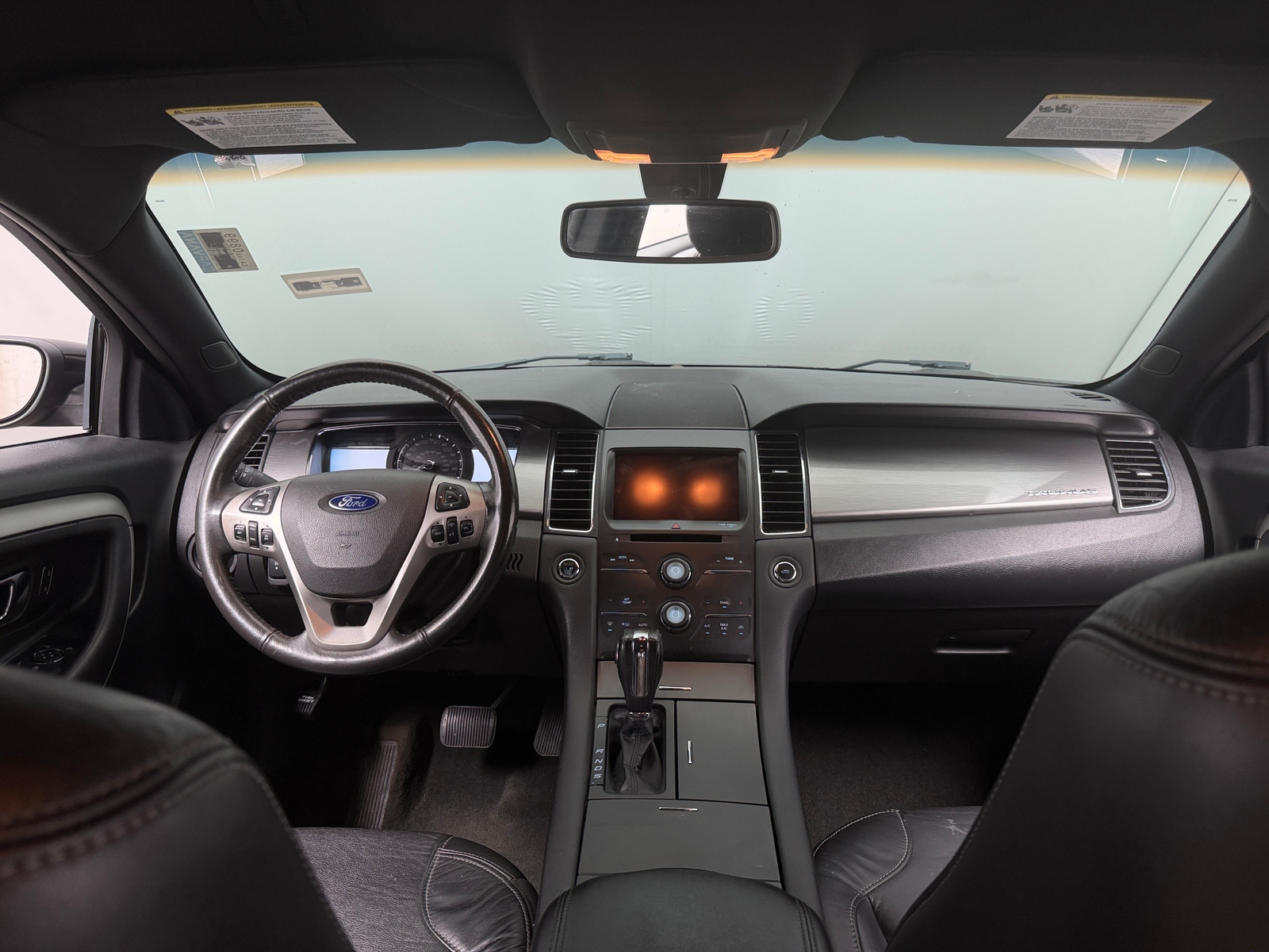 Thumbnail: 2015 Ford Taurus - 3