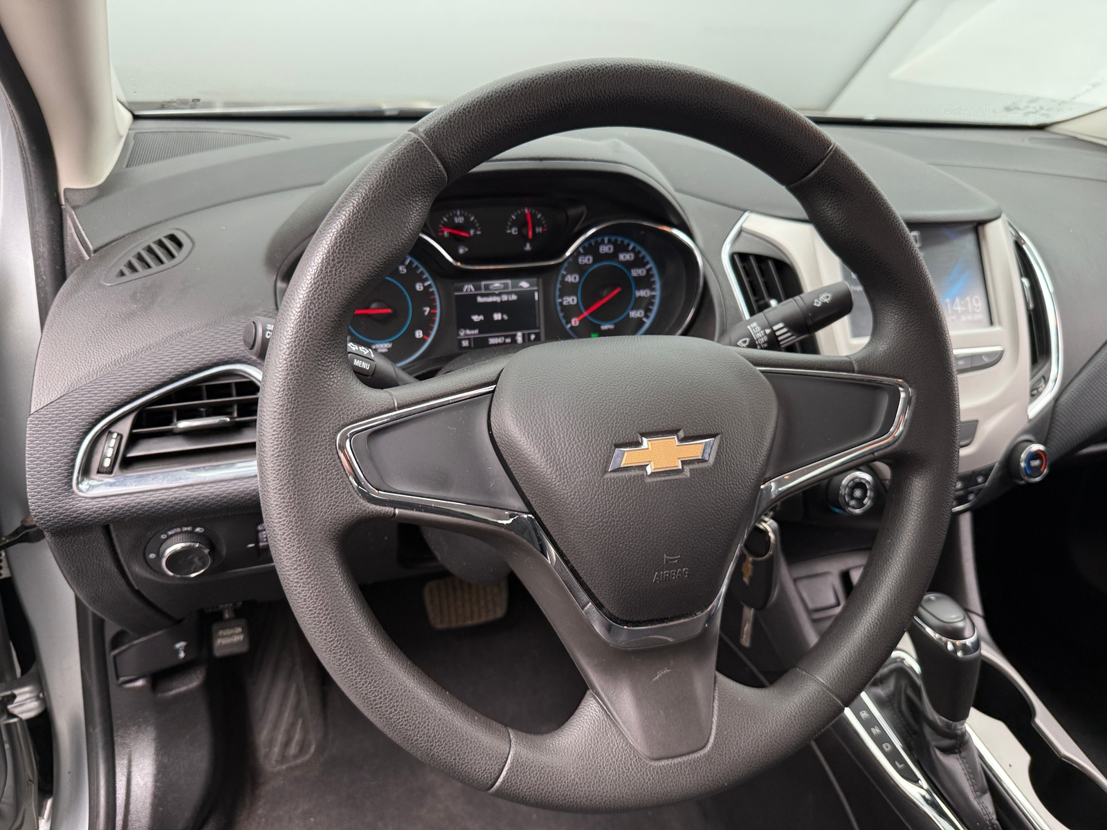 Thumbnail: 2017 Chevrolet Cruze - 5