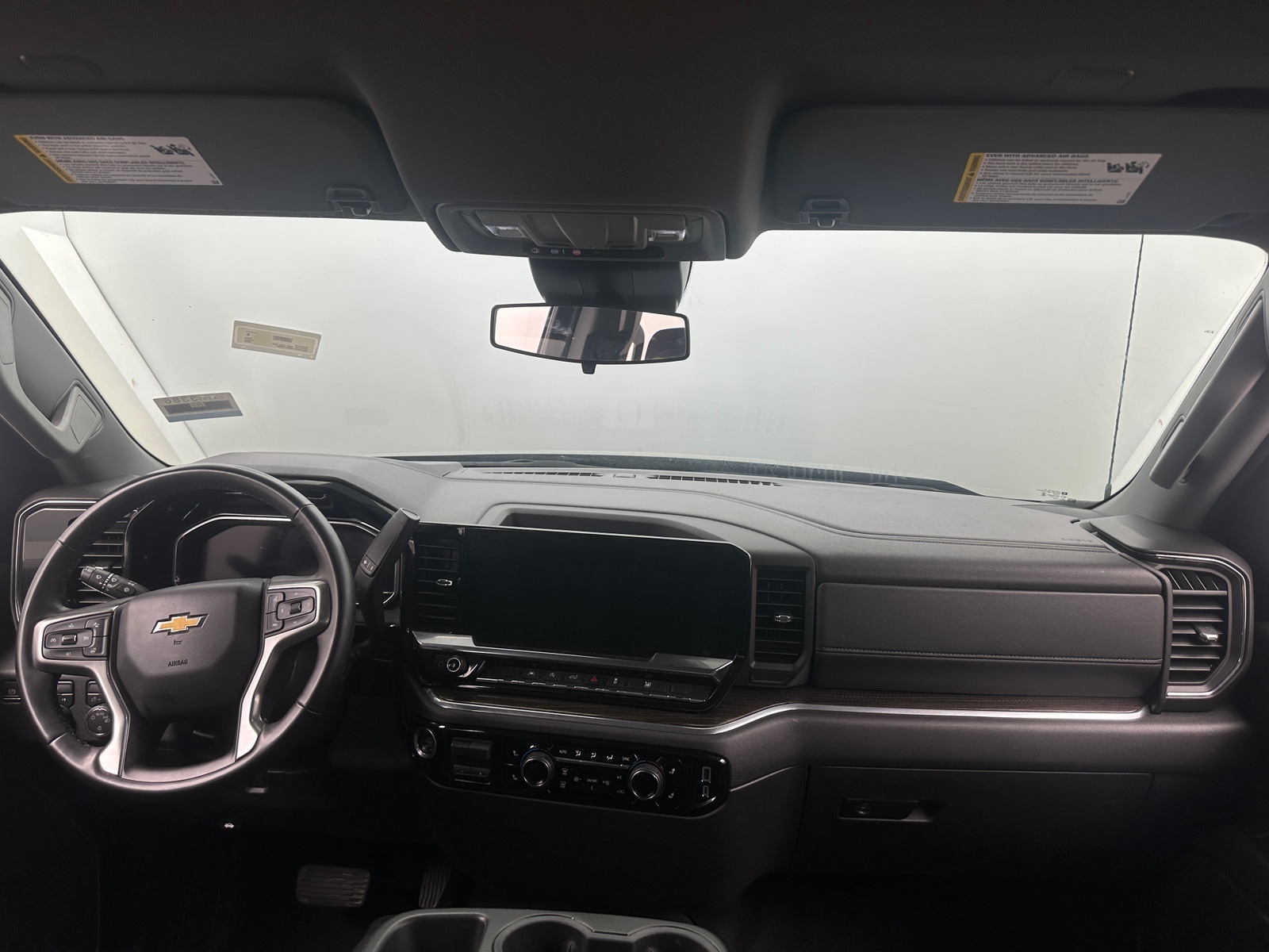 Thumbnail: 2025 Chevrolet Silverado 1500 - 3