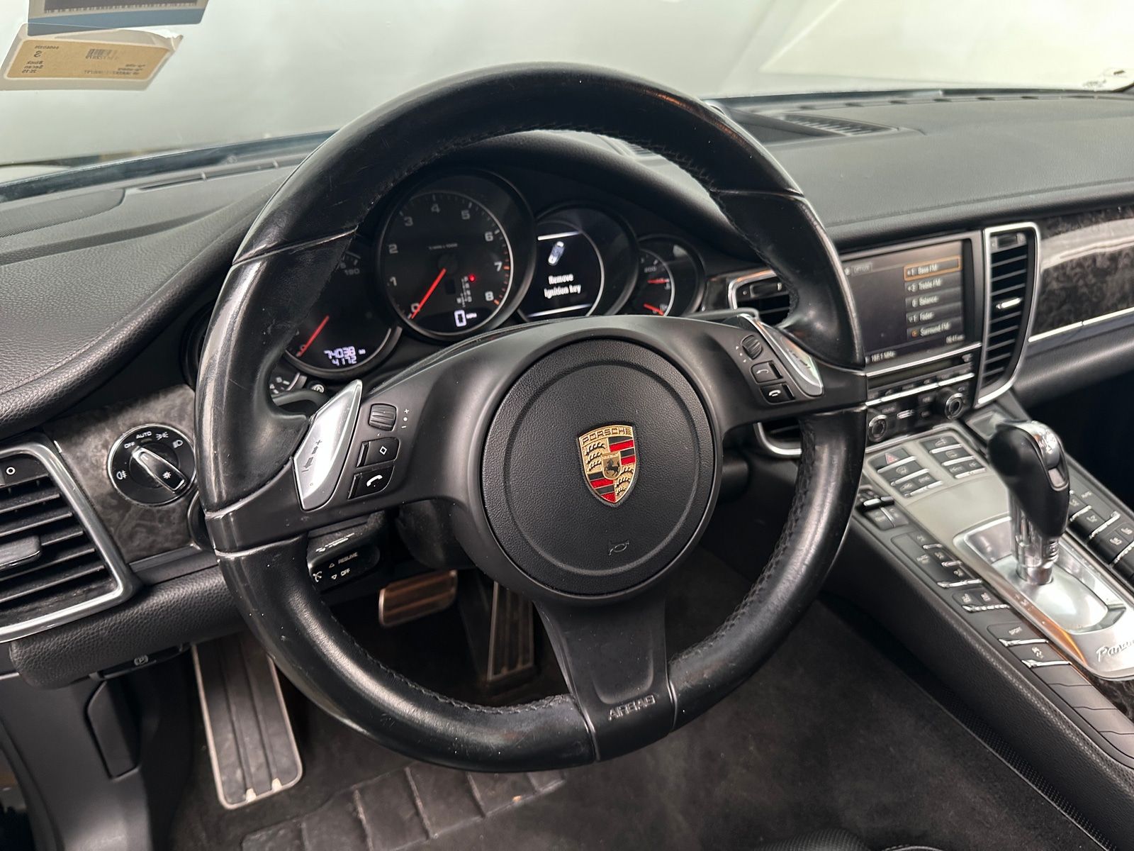 Thumbnail: 2015 Porsche Panamera - 4