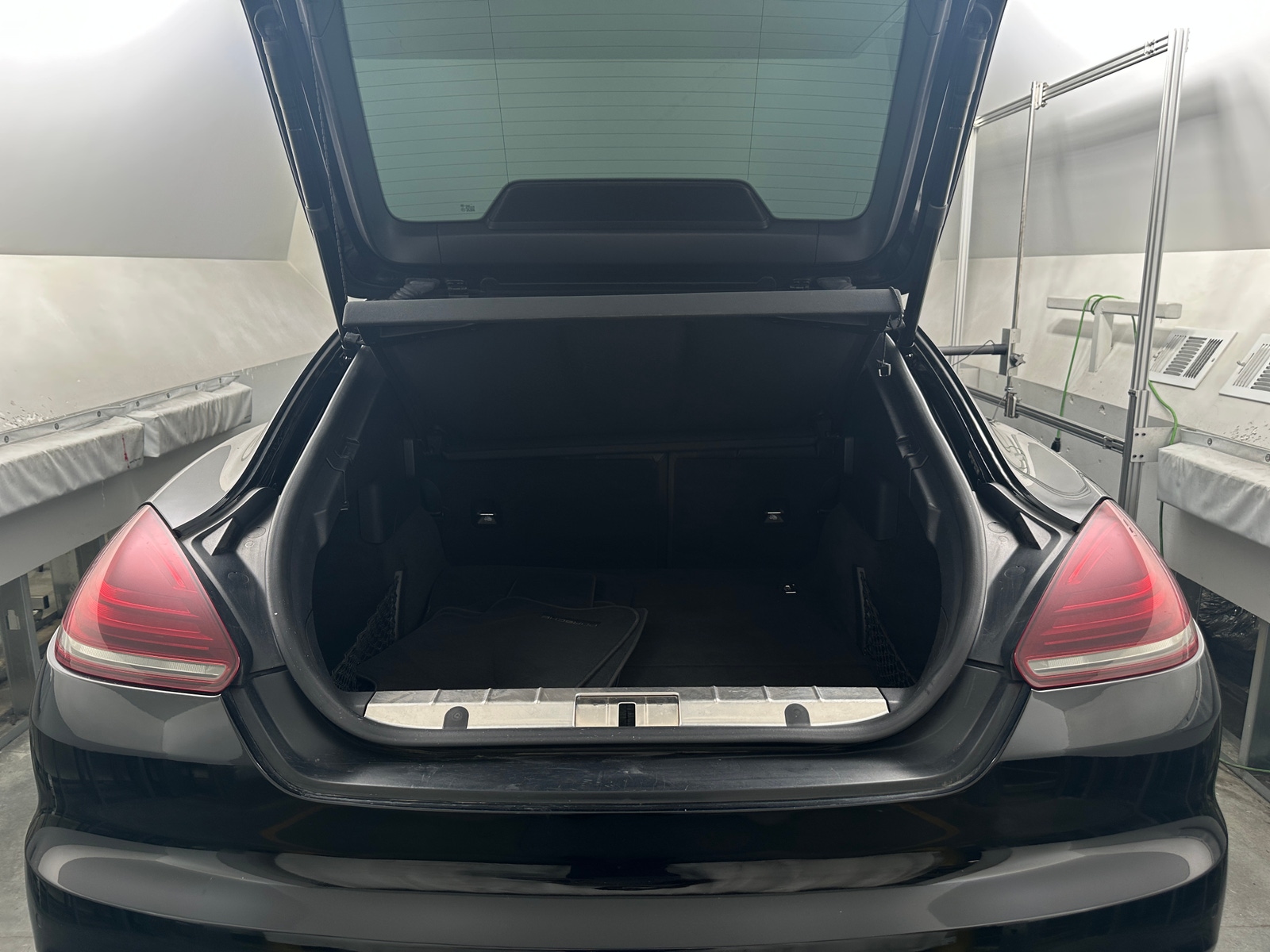 Thumbnail: 2015 Porsche Panamera - 6