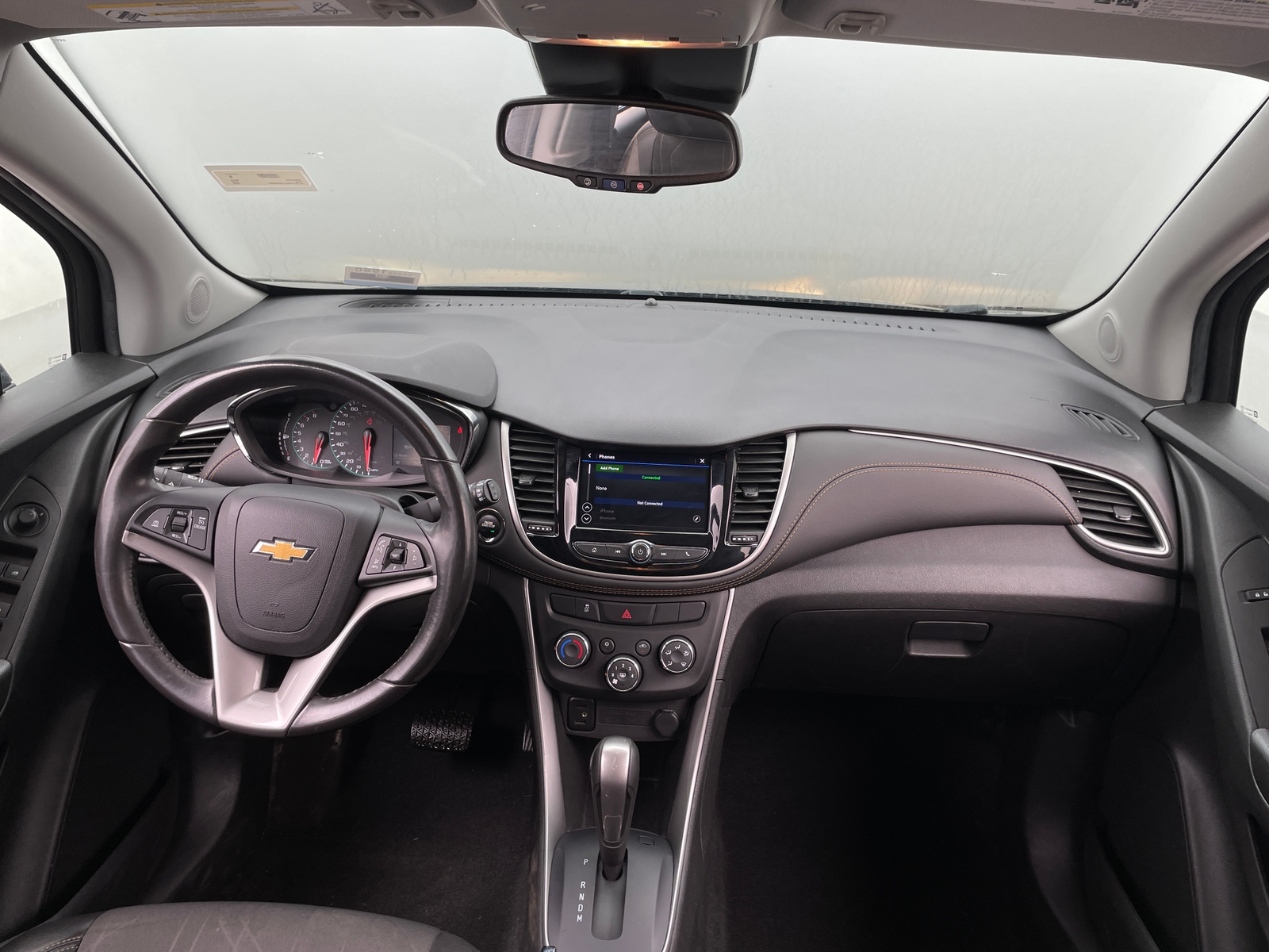 Thumbnail: 2022 Chevrolet Trax - 3