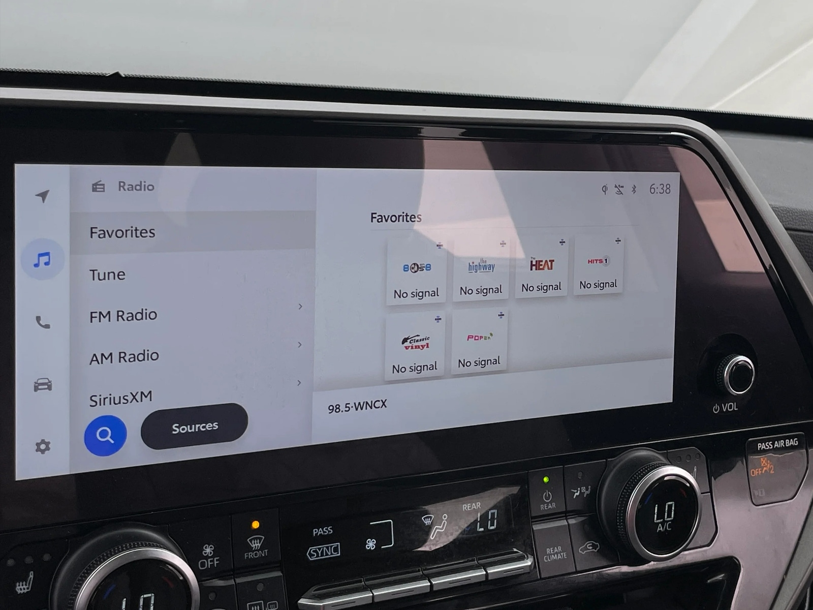 Thumbnail: 2023 Toyota Highlander - 3