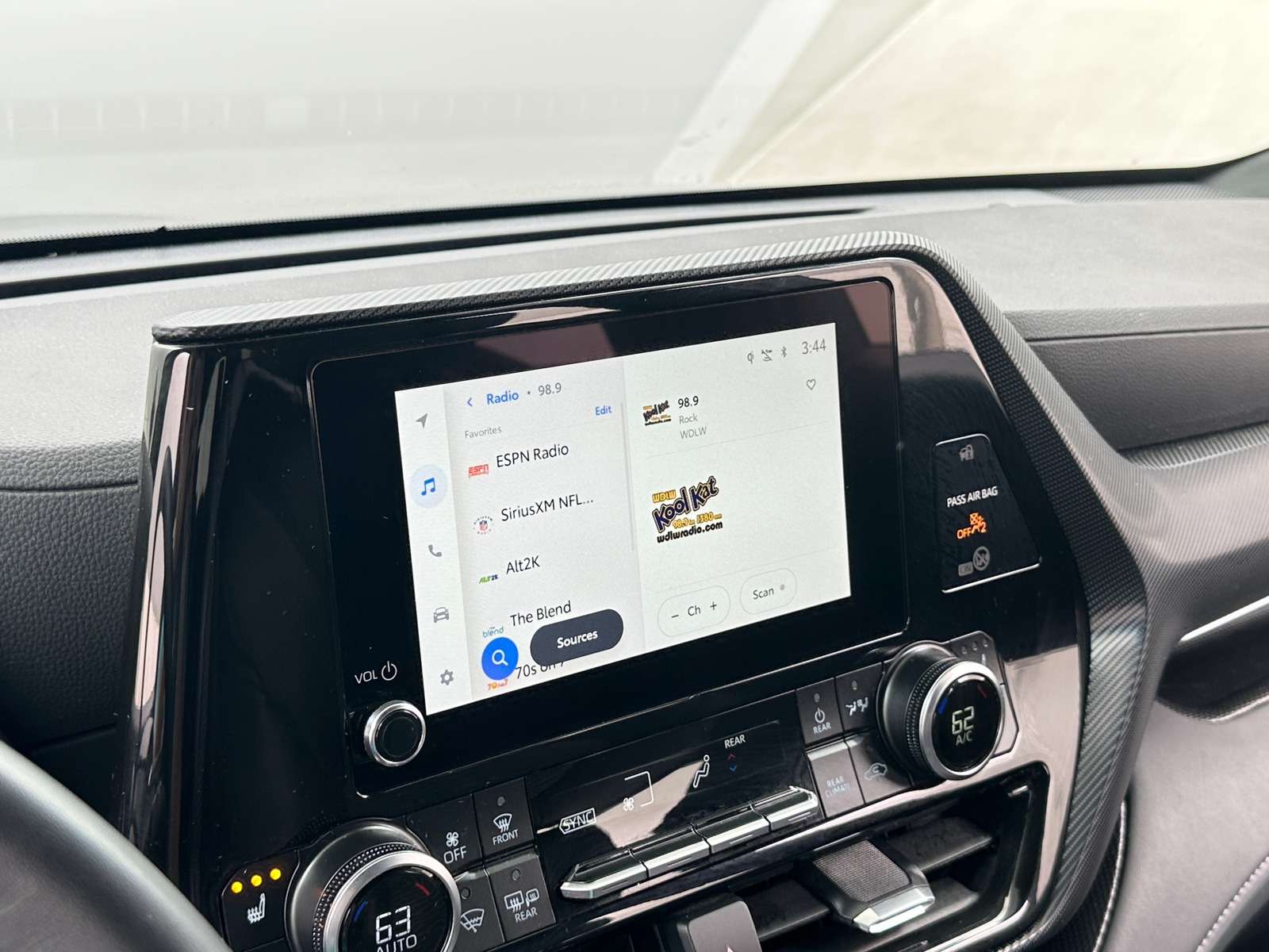 Thumbnail: 2025 Toyota Highlander - 4
