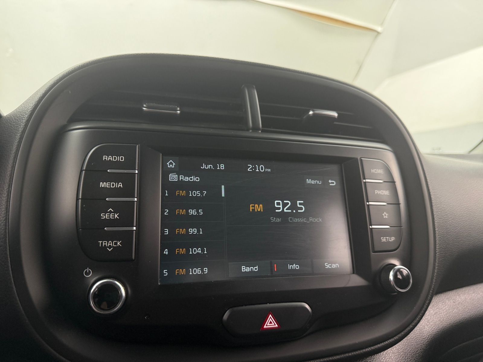 Thumbnail: 2020 Kia Soul - 4