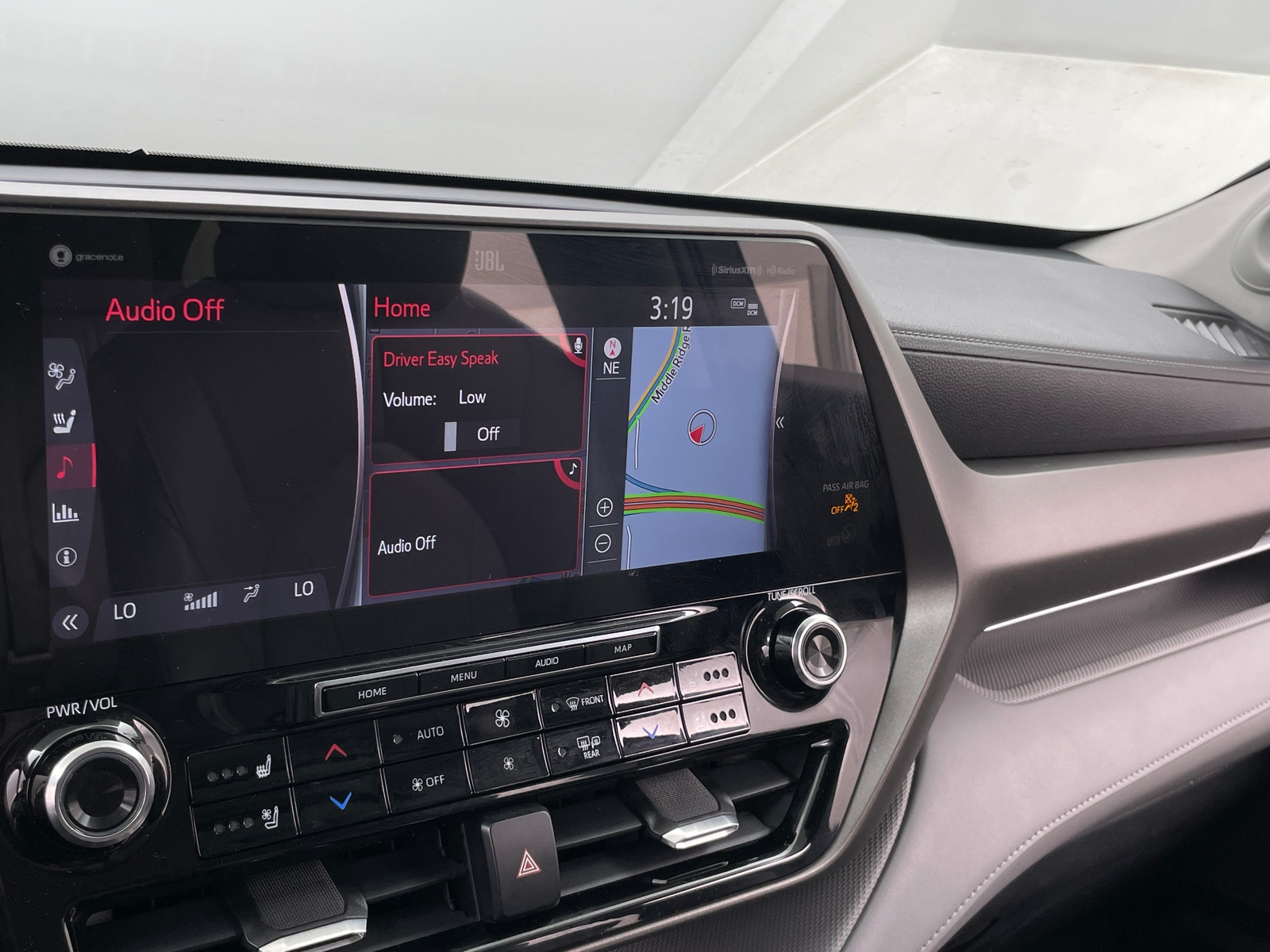 Thumbnail: 2020 Toyota Highlander - 3