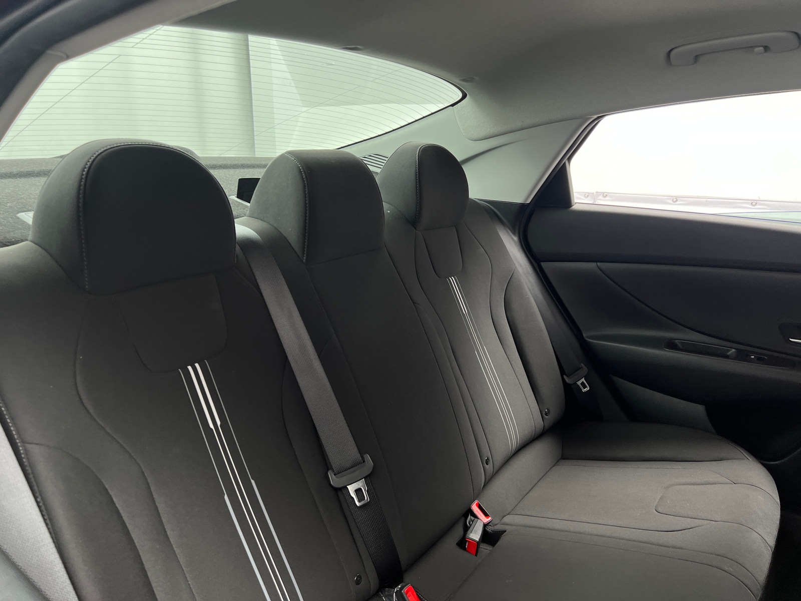 Thumbnail: 2022 Hyundai Elantra - 6