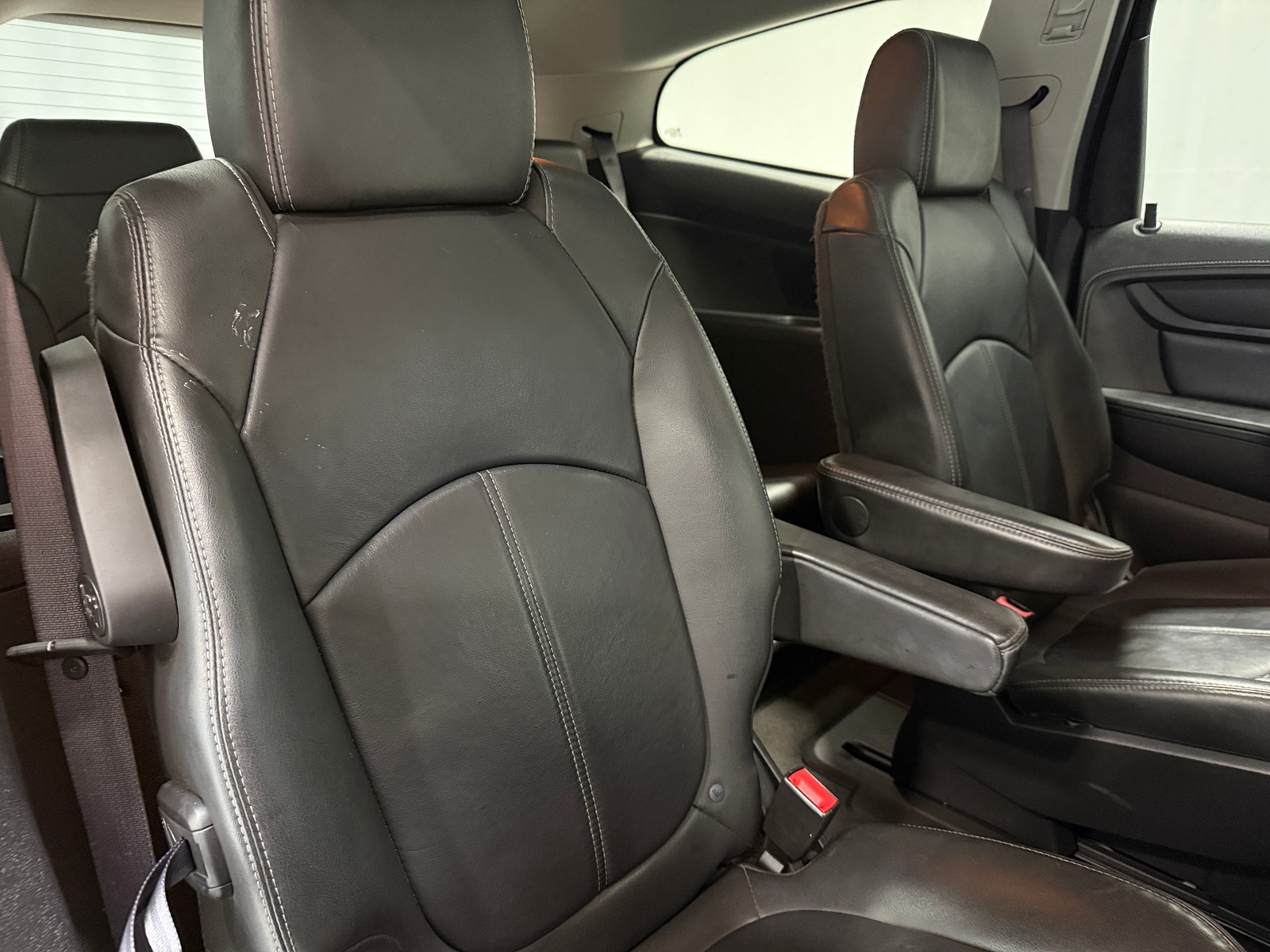 Thumbnail: 2015 Chevrolet Traverse - 6