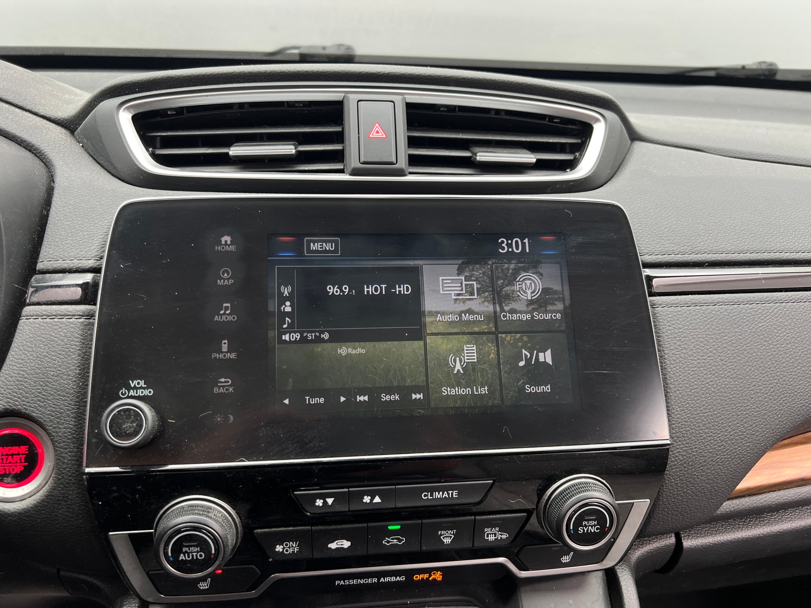 Thumbnail: 2018 Honda CR-V - 3