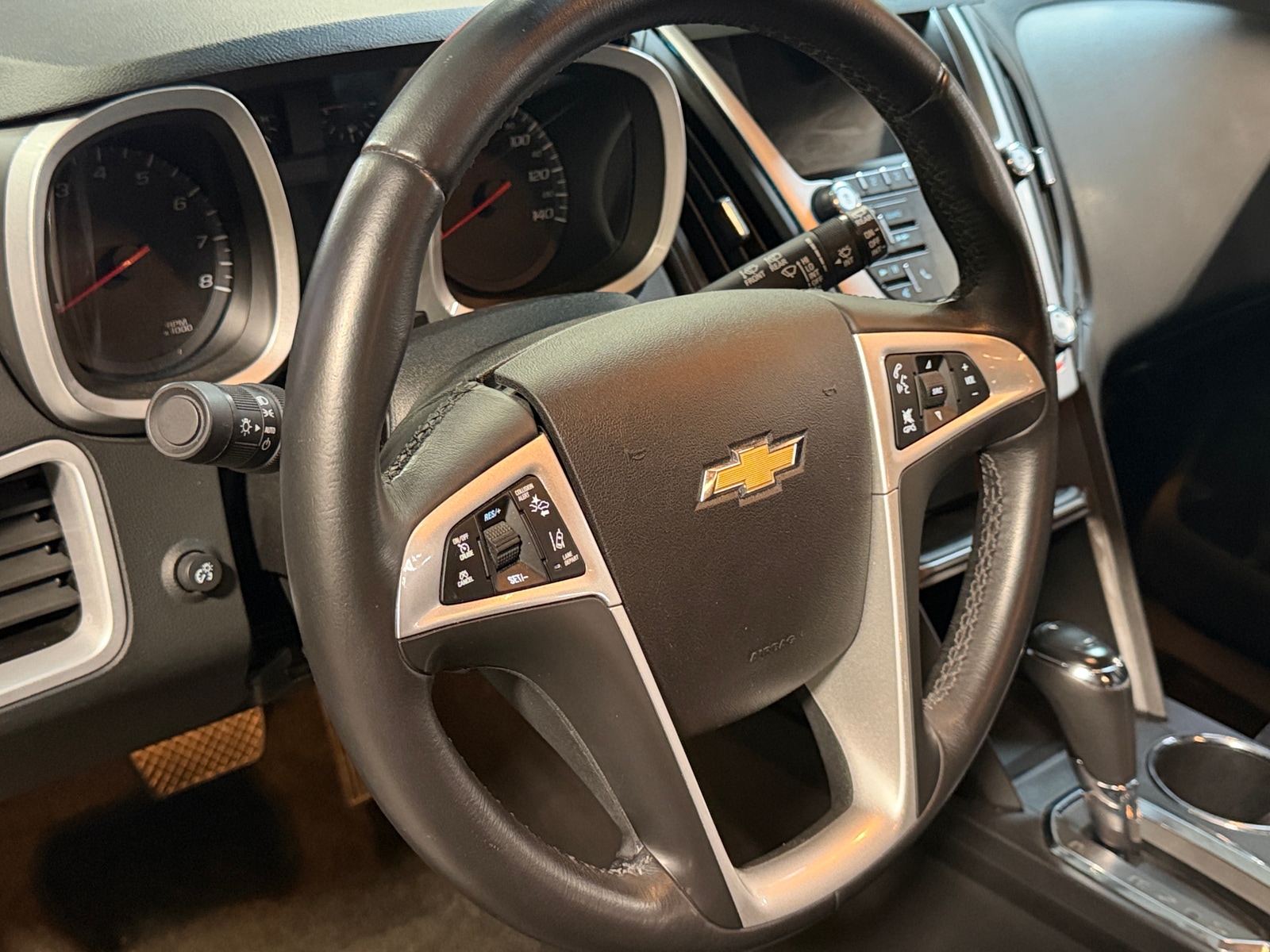 Thumbnail: 2017 Chevrolet Equinox - 4