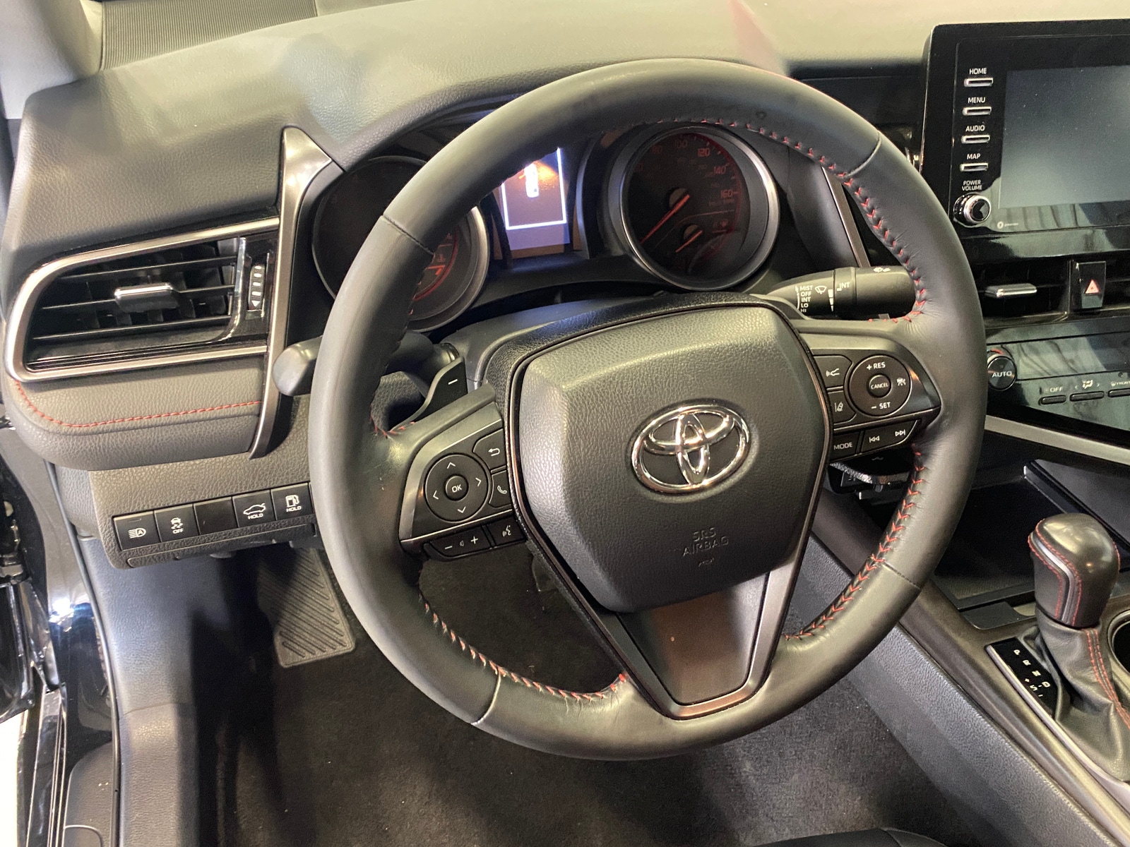 Thumbnail: 2023 Toyota Camry - 5