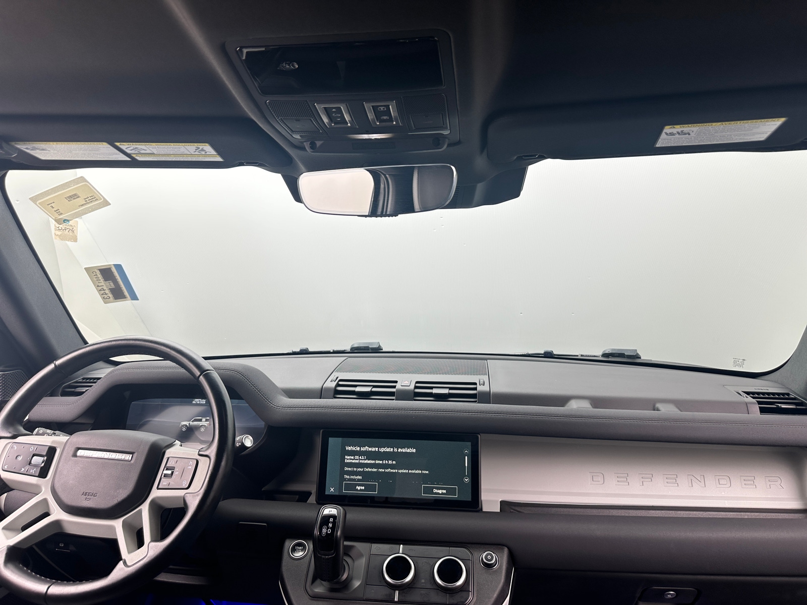 Thumbnail: 2023 Land Rover Defender - 2