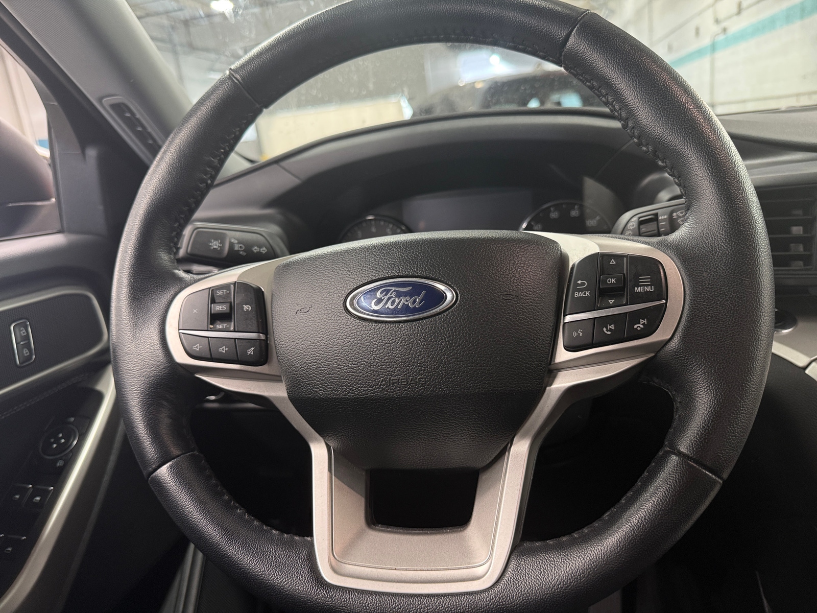 Thumbnail: 2023 Ford Explorer - 5