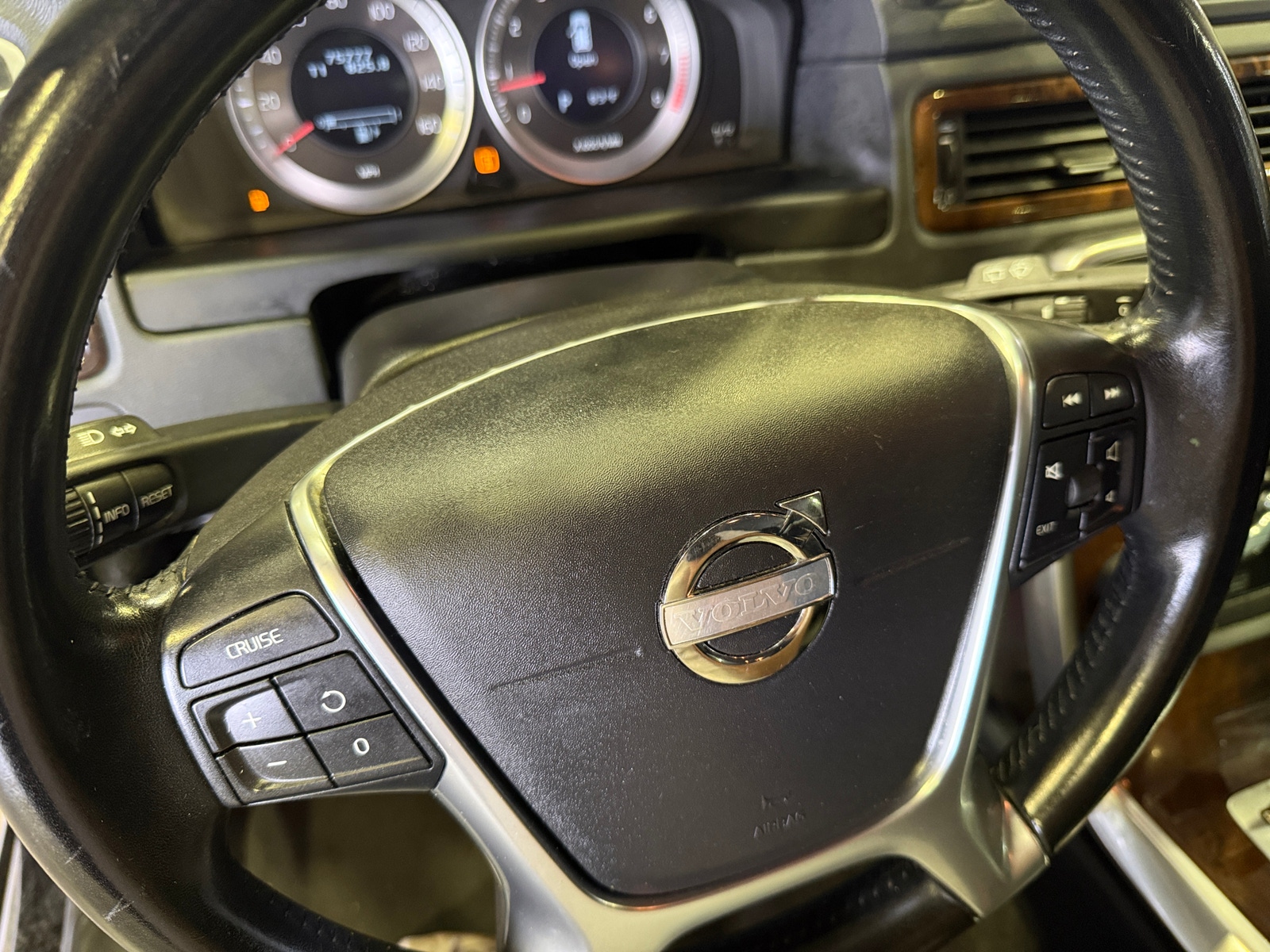 Thumbnail: 2012 Volvo XC70 - 5