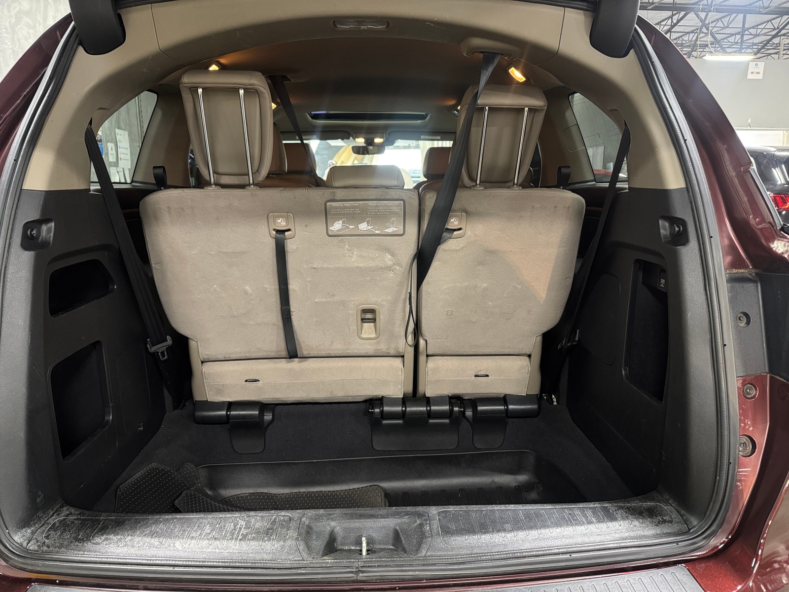 Thumbnail: 2018 Honda Odyssey - 6