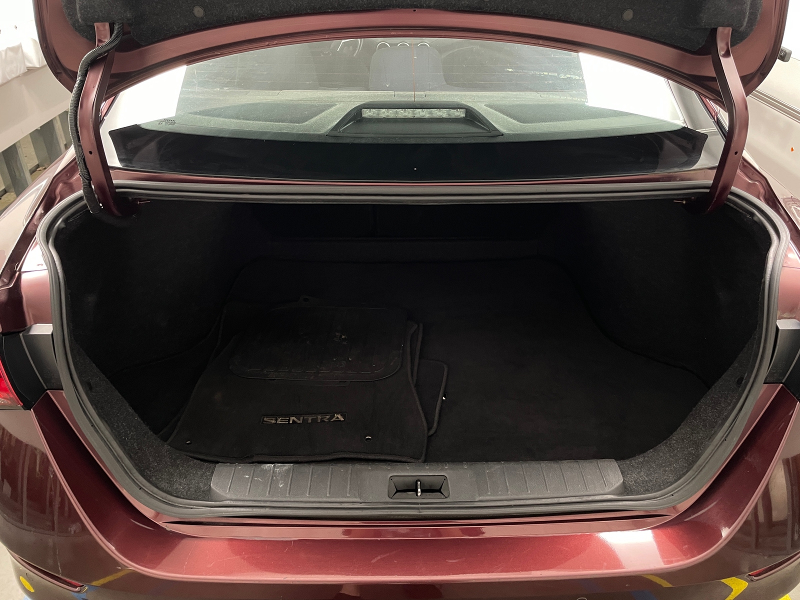 Thumbnail: 2021 Nissan Sentra - 7