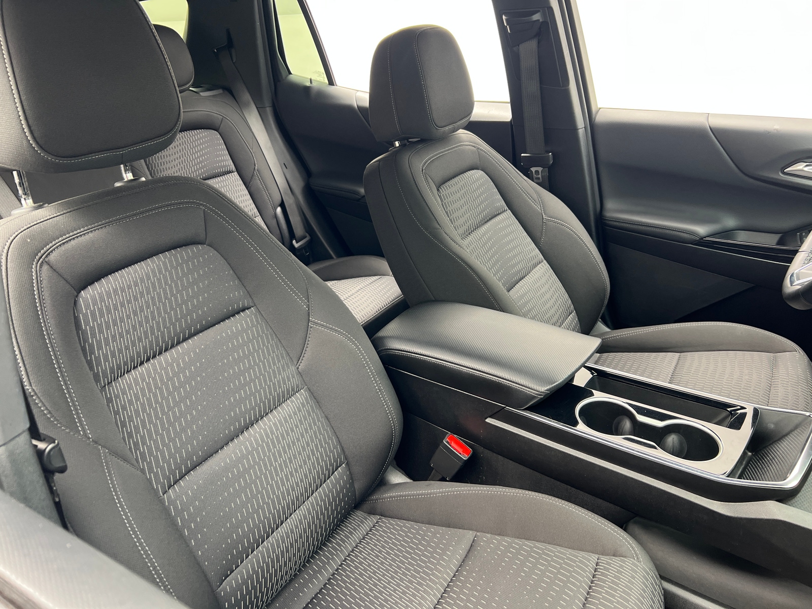 Thumbnail: 2025 Chevrolet Equinox - 2