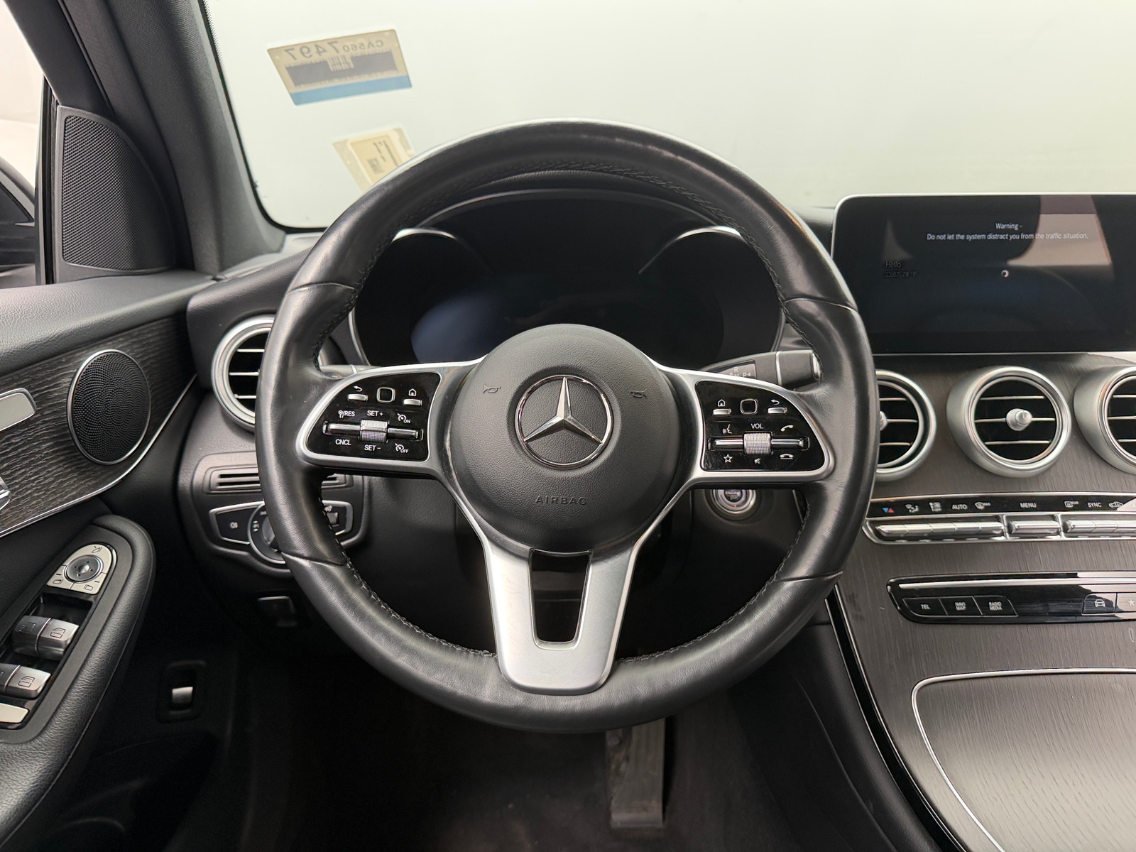 Thumbnail: 2022 Mercedes-Benz GLC - 4
