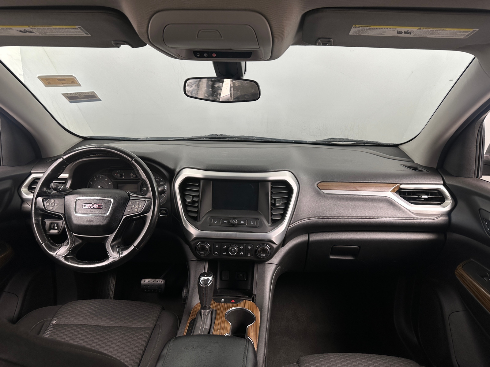 Thumbnail: 2019 GMC Acadia - 3