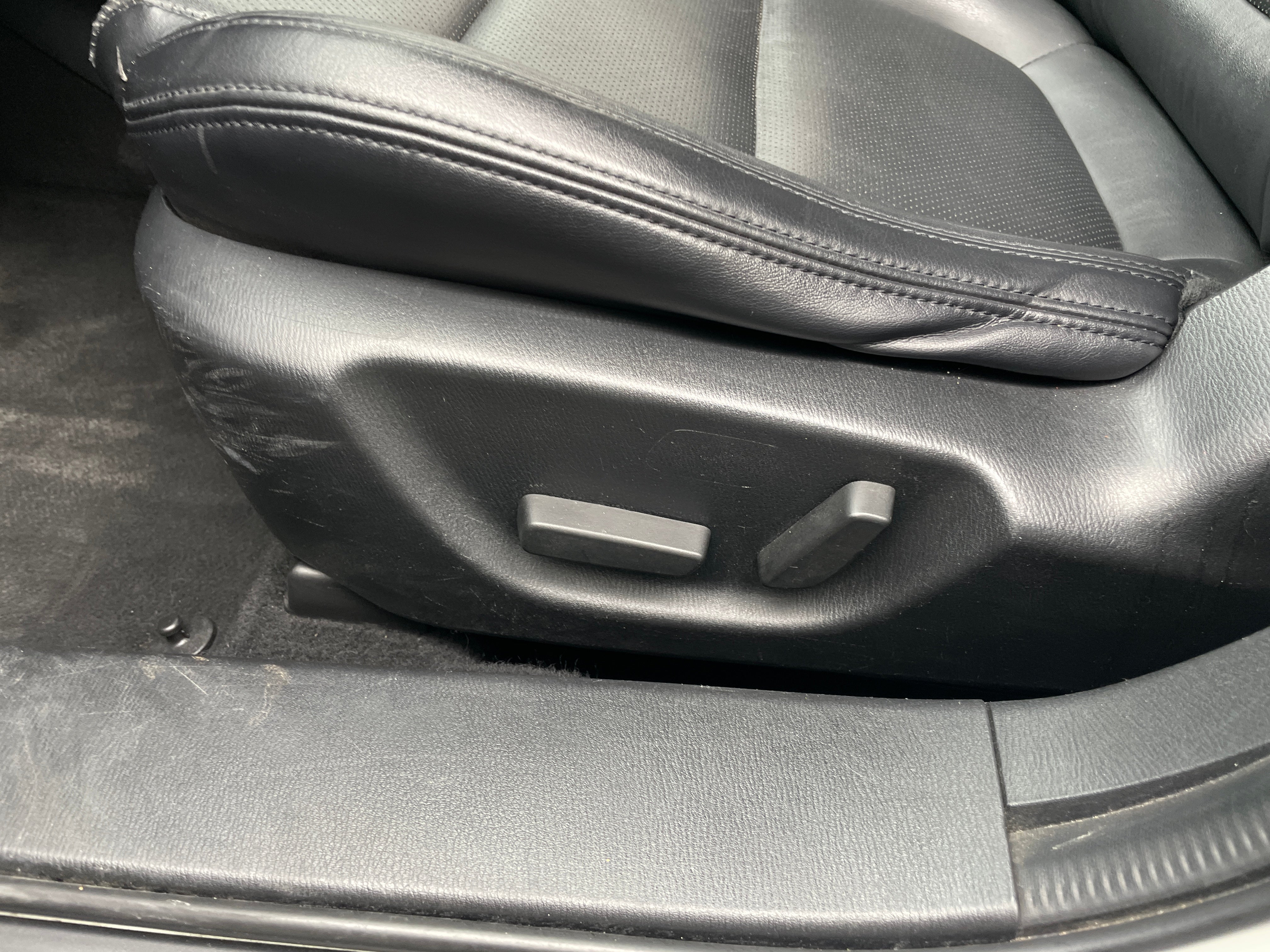 Used 2017 Mazda Mazda6 i Touring with VIN JM1GL1V52H1115303 for sale in Auburn, WA
