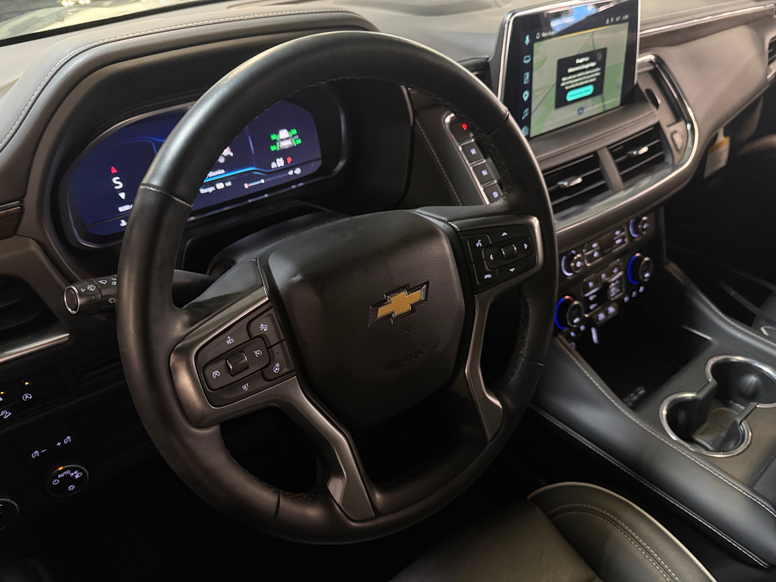 Thumbnail: 2023 Chevrolet Tahoe - 4