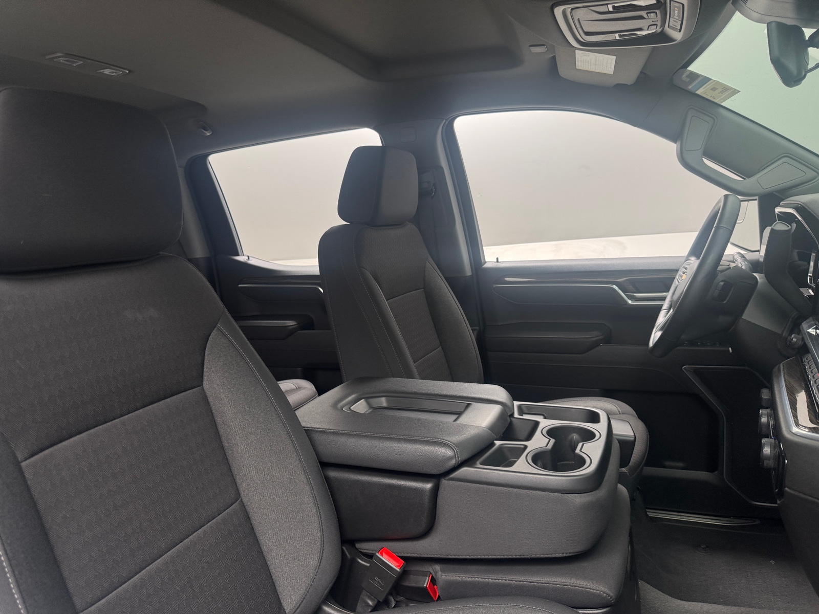 Thumbnail: 2026 Chevrolet Silverado 1500 - 2