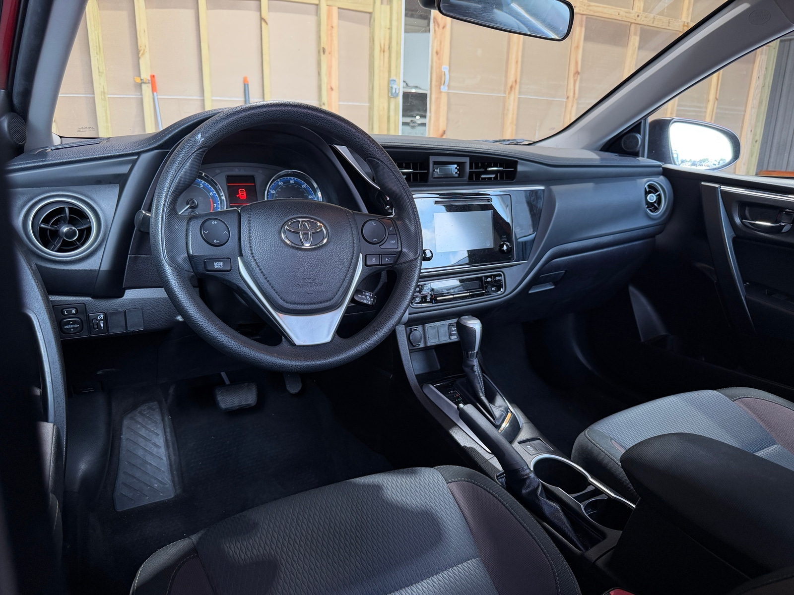 Thumbnail: 2018 Toyota Corolla - 3