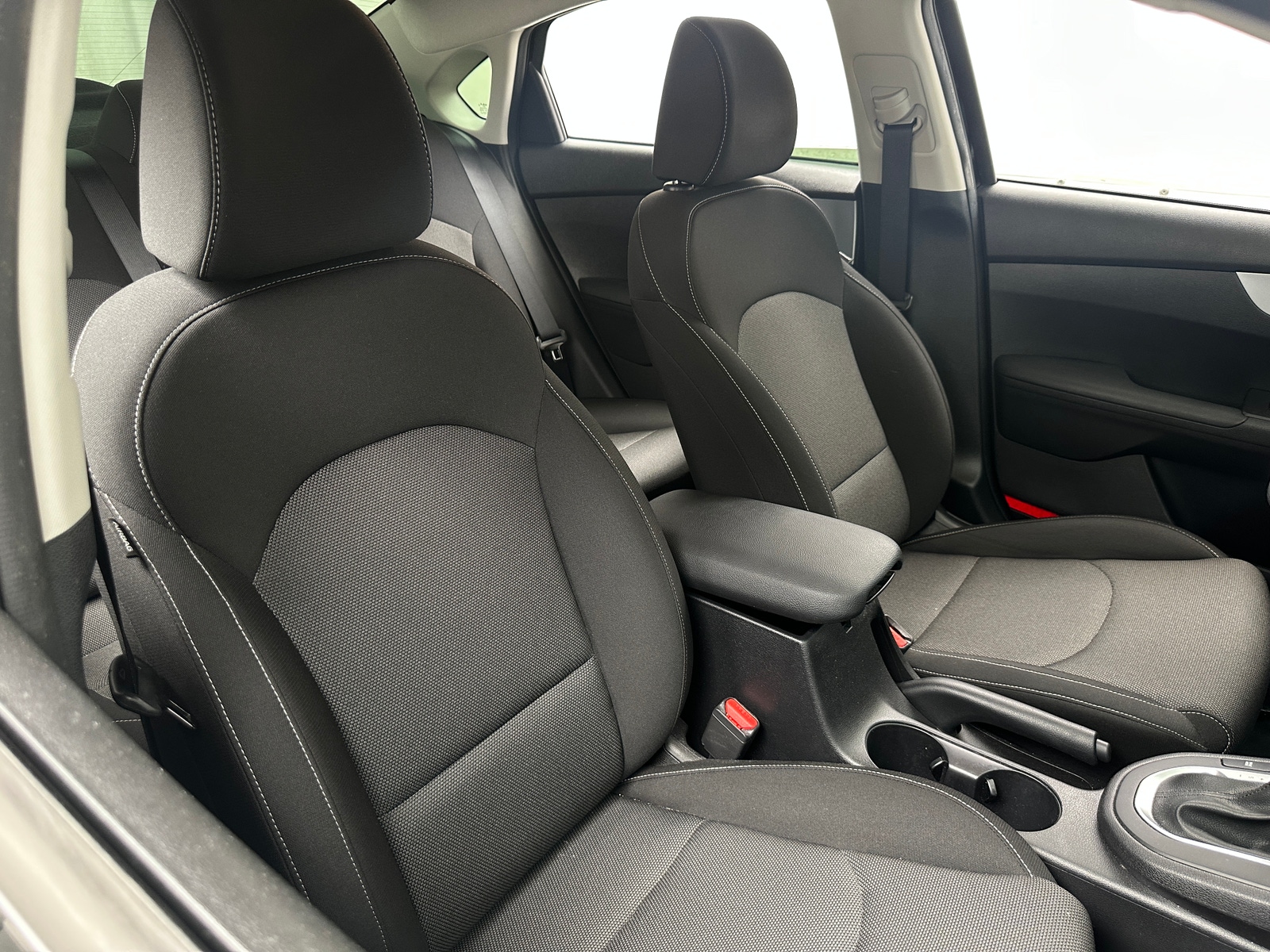 Thumbnail: 2023 Kia Forte - 2